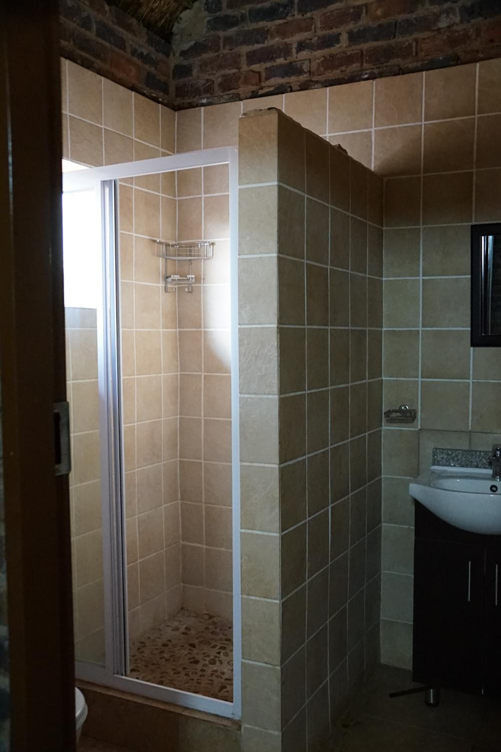 Family Room with Bathroom - Photo 2