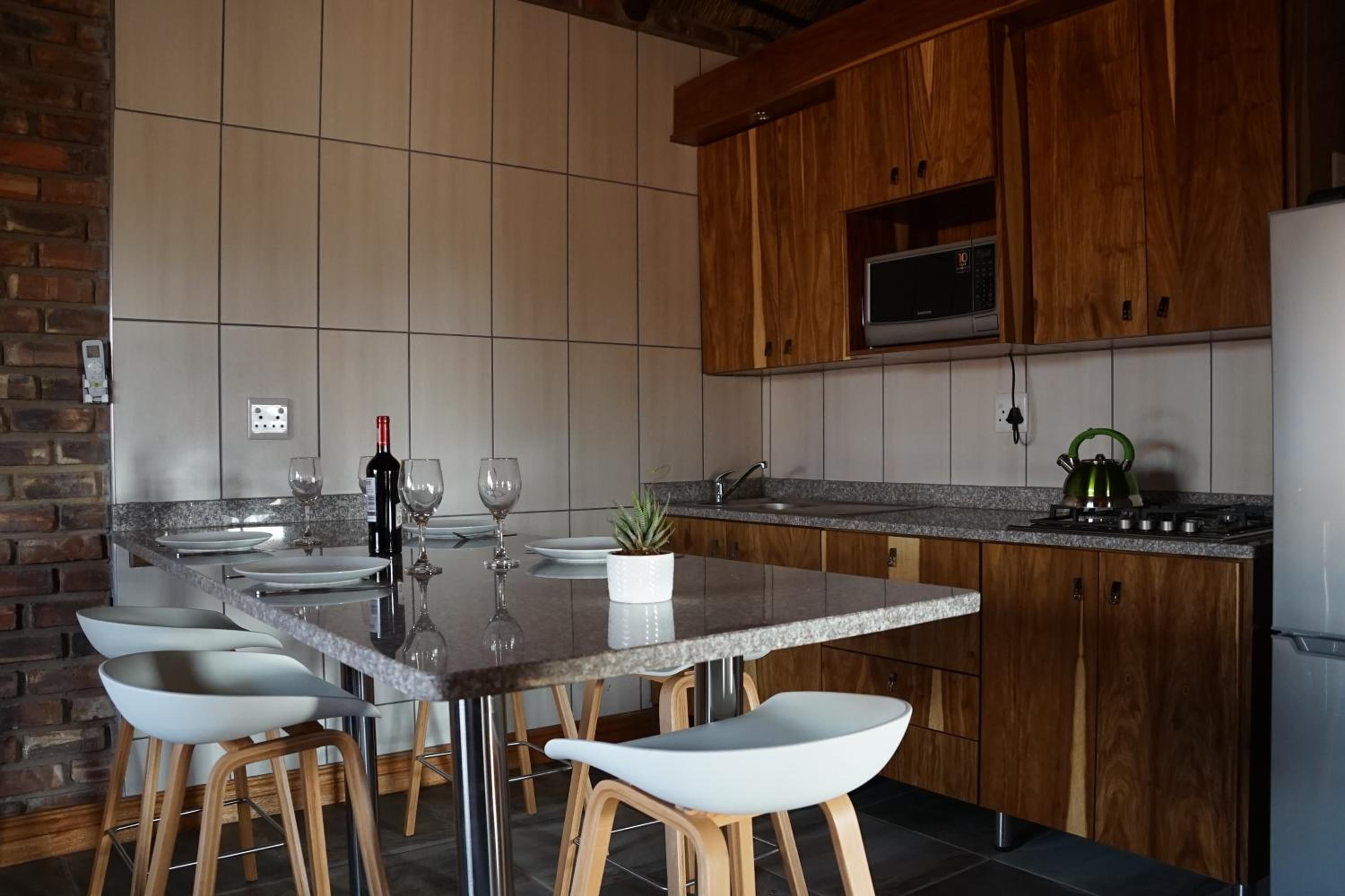 Two-Bedroom Villa - Photo 15