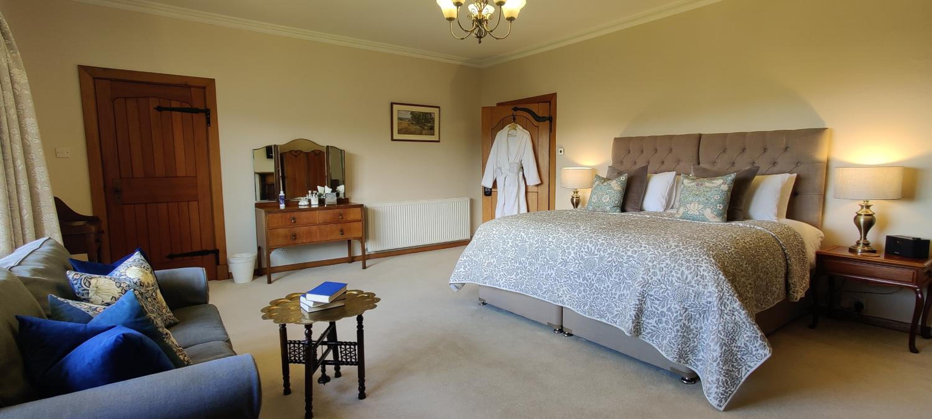 Double or Twin Room with Sea View