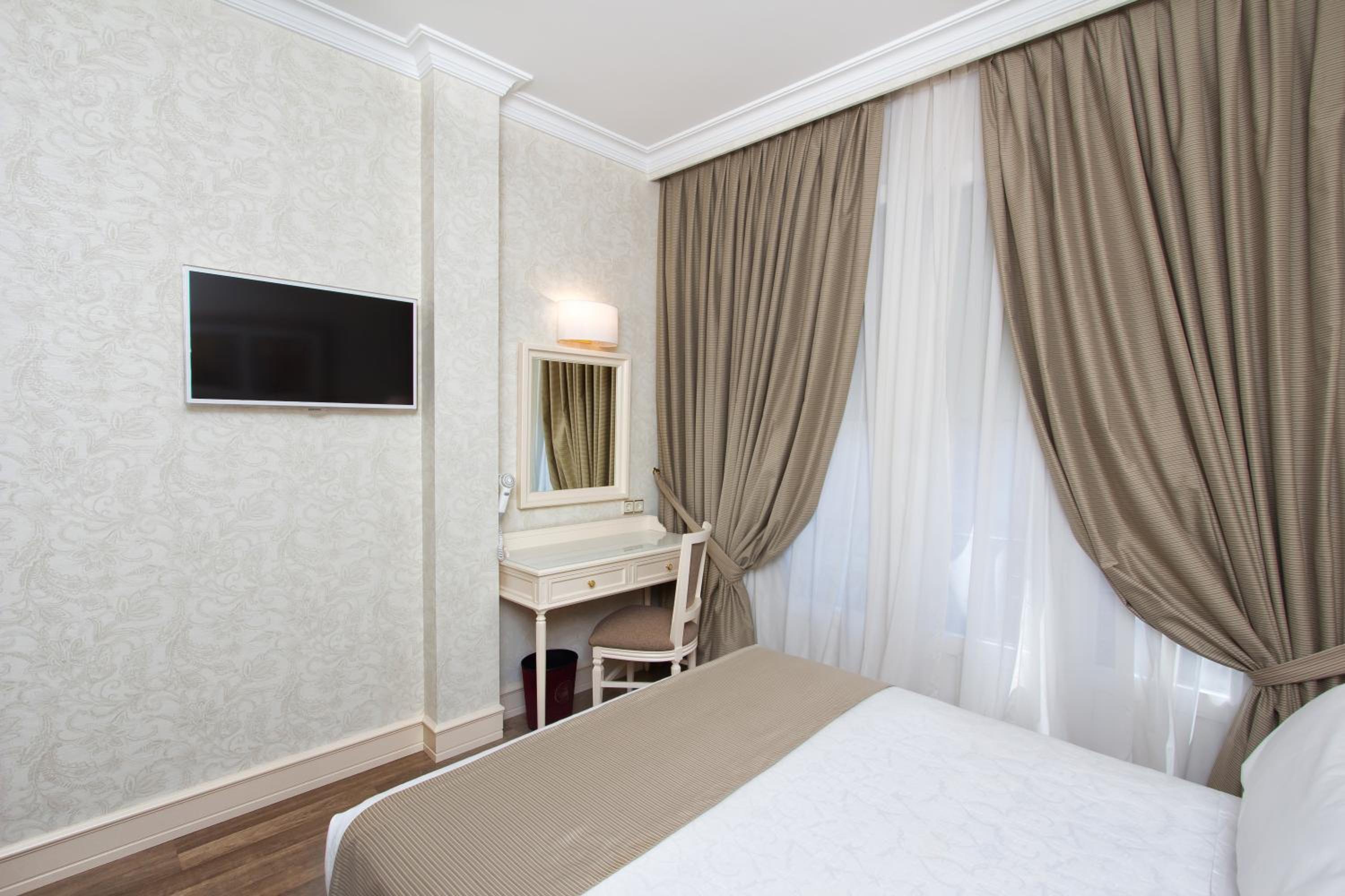 Single Room photo 2