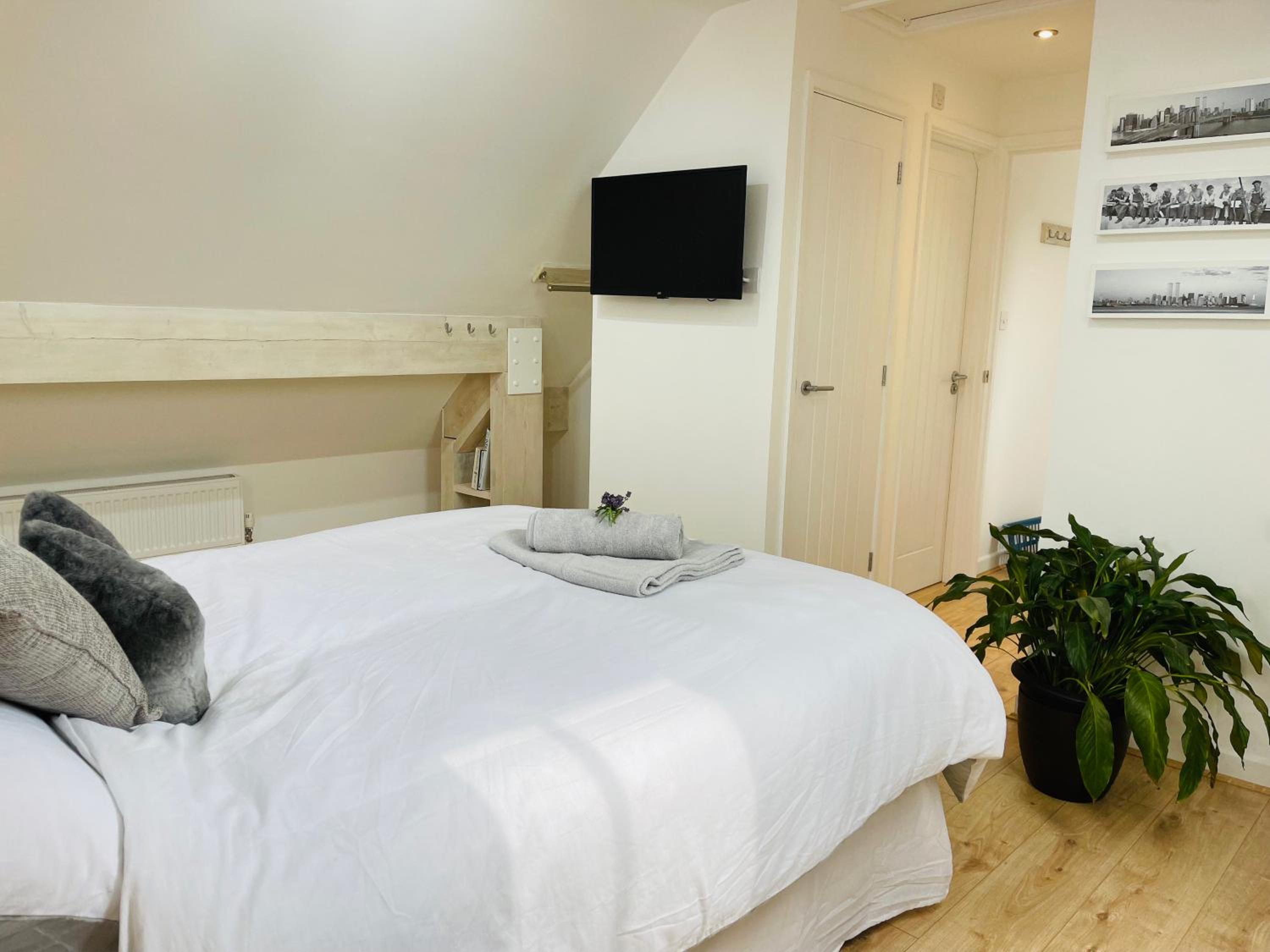 Two-Bedroom House photo 1