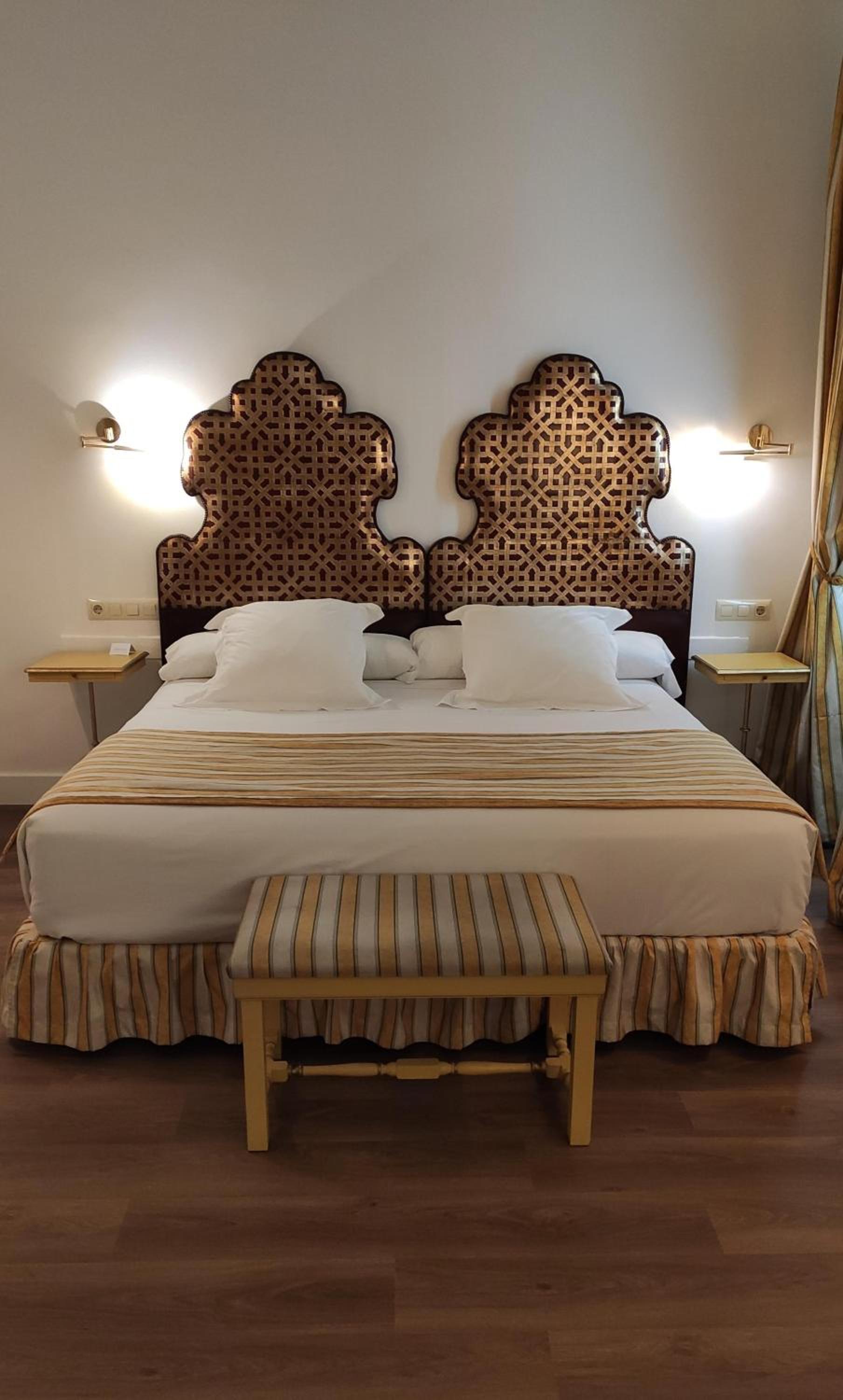 Classic Double Room - Photo 2