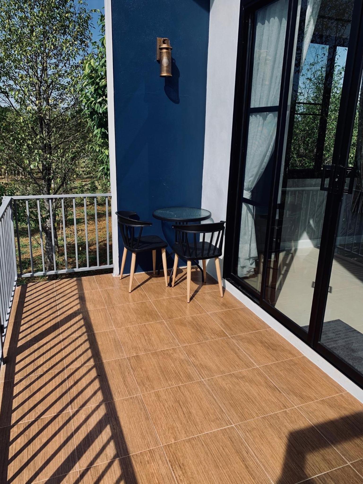 Standard Triple Room - Photo 8