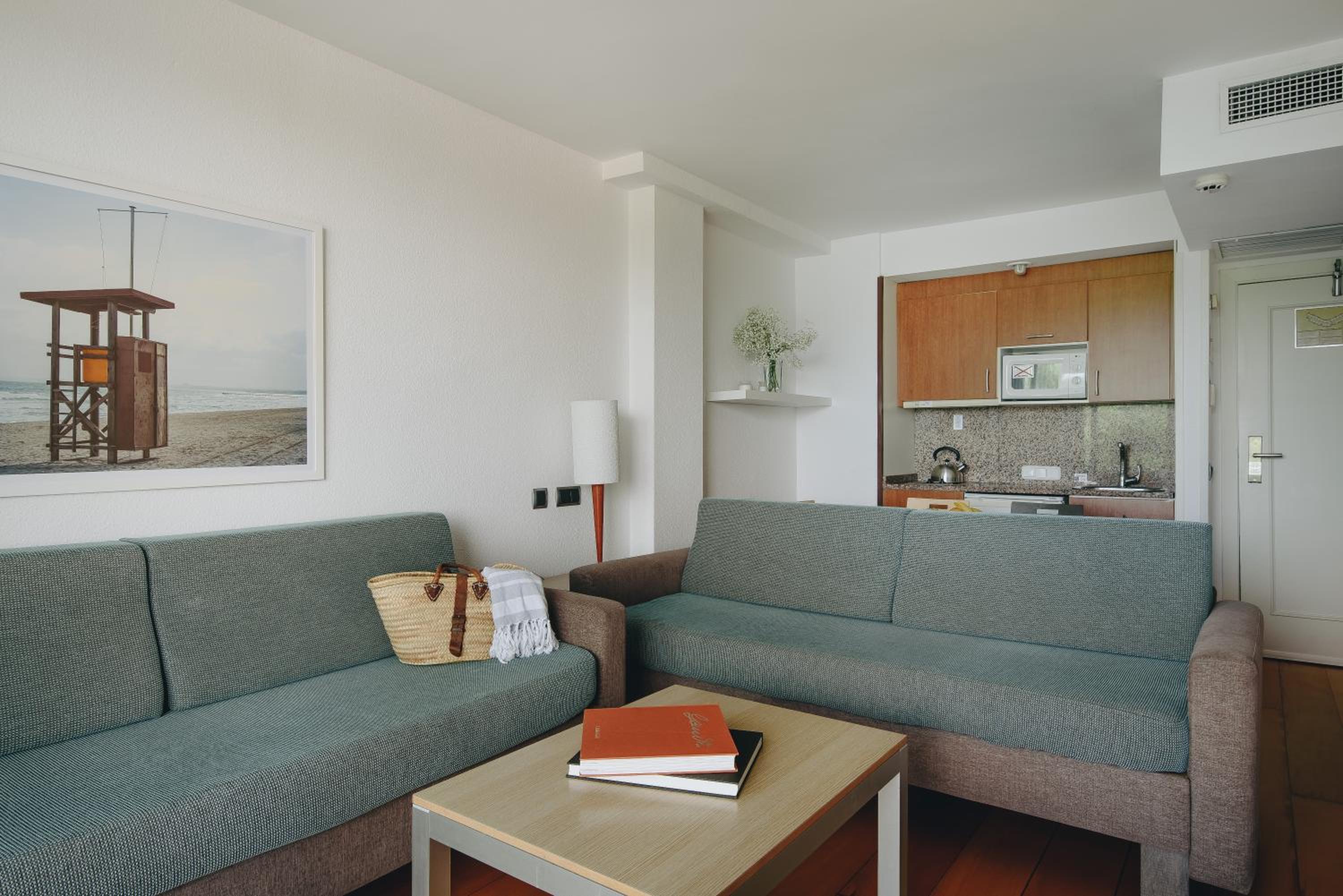 Apartamento de una habitación con vista a la calle