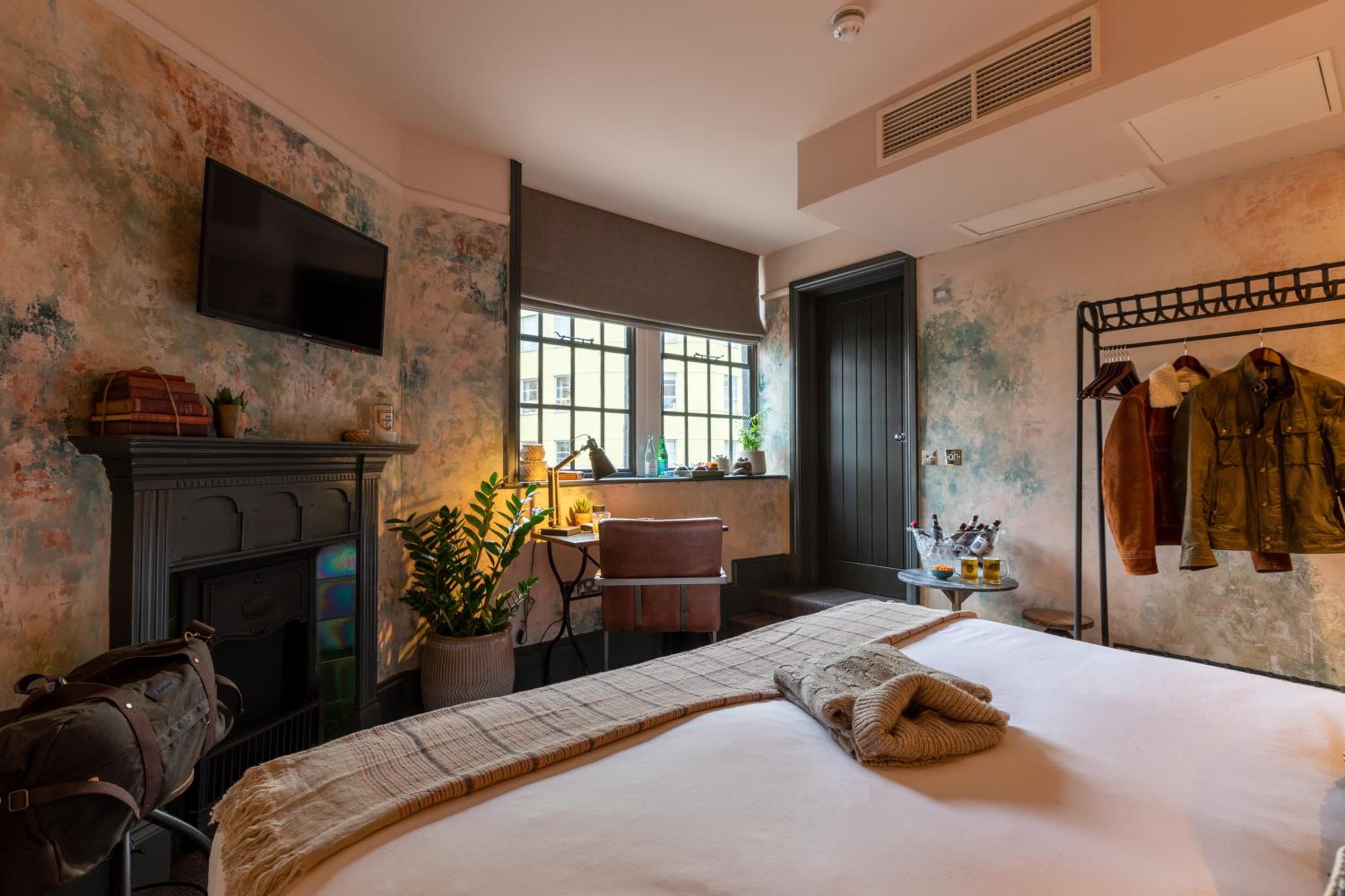 Deluxe Double or Twin Room photo 2