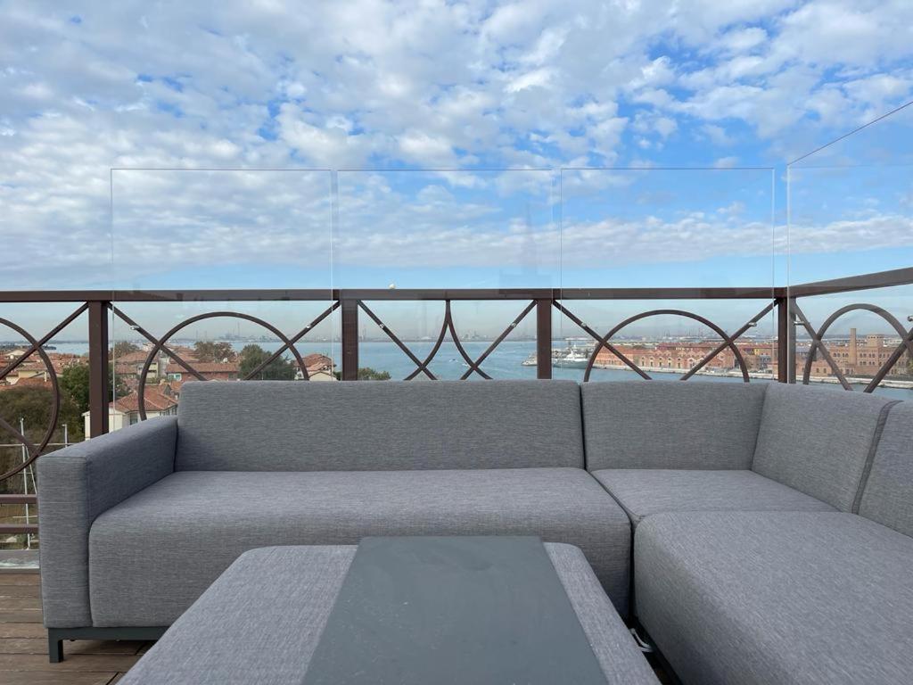 Apartment with Terrace photo 2
