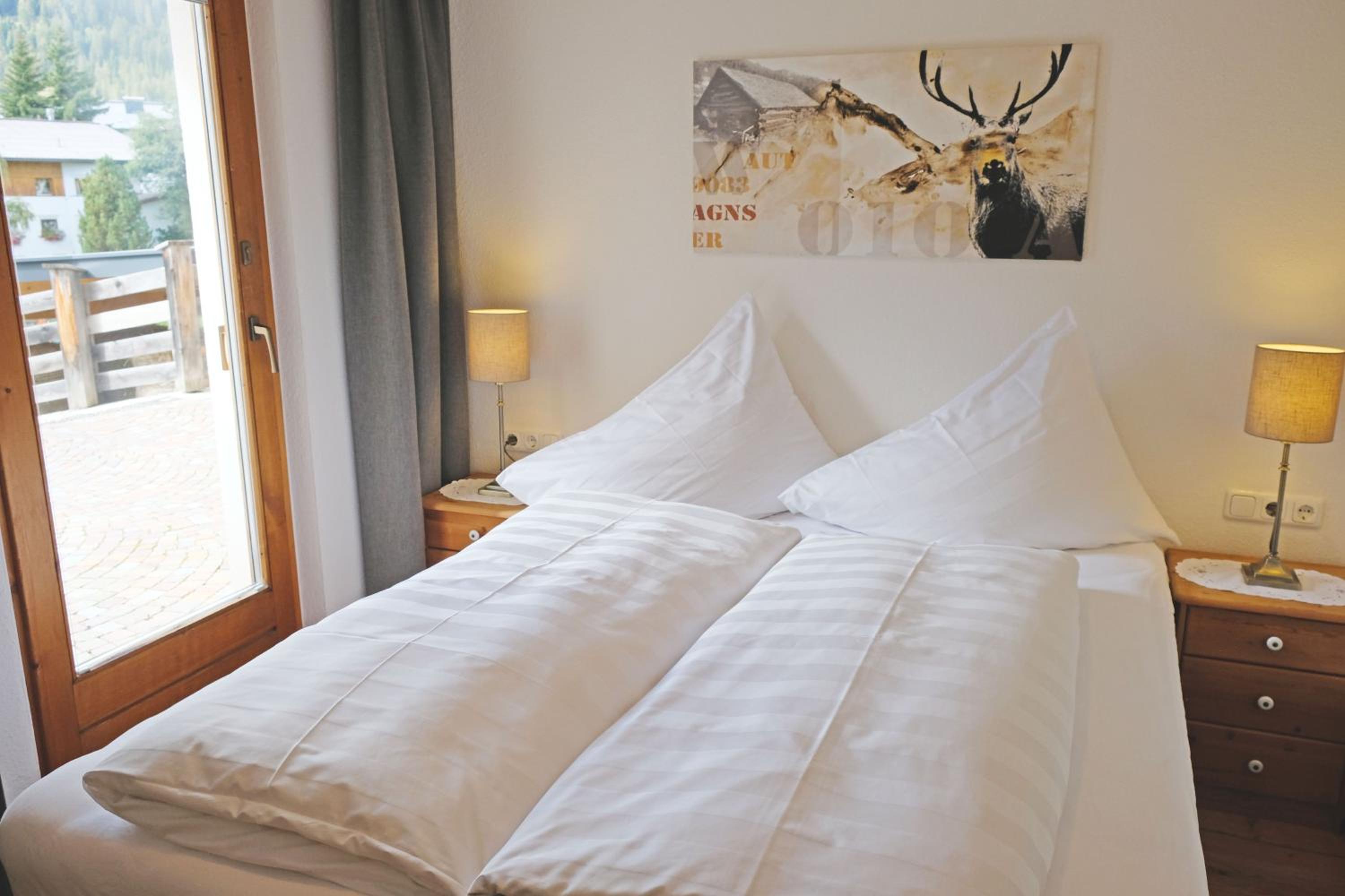Double Room with Terrace - Photo 3