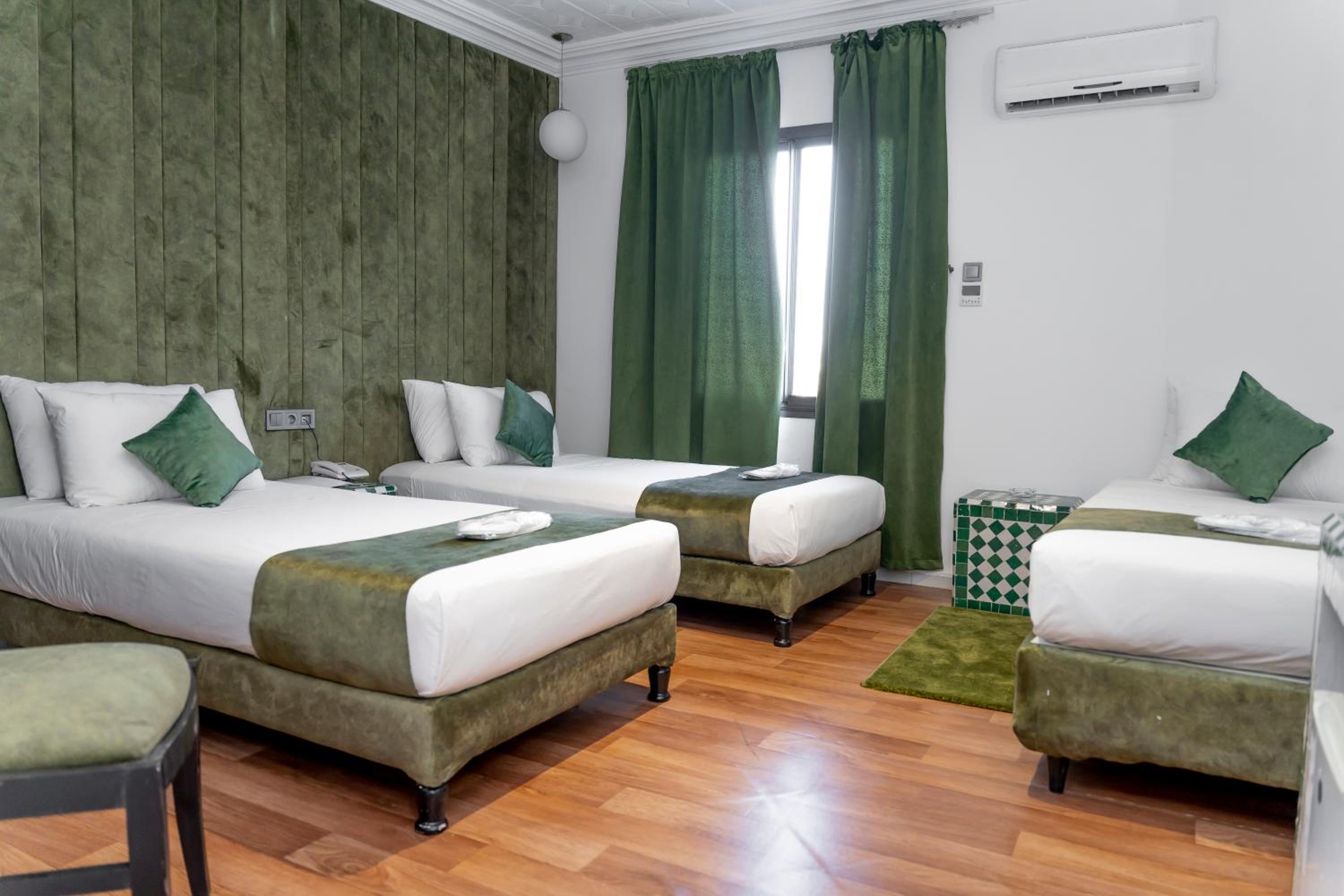 Hotel Majestic — photo 57