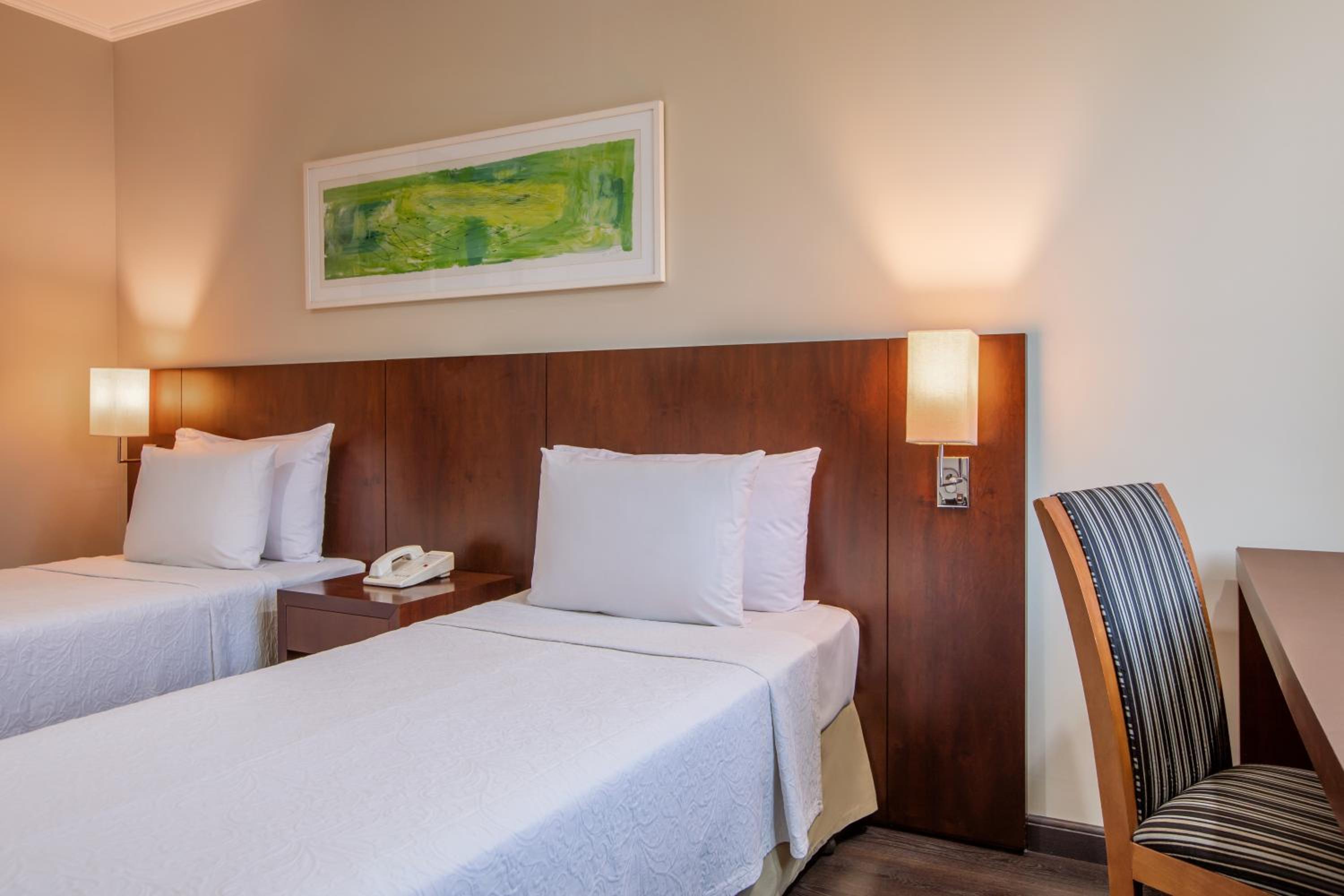 Standard Room Twin - Photo 4