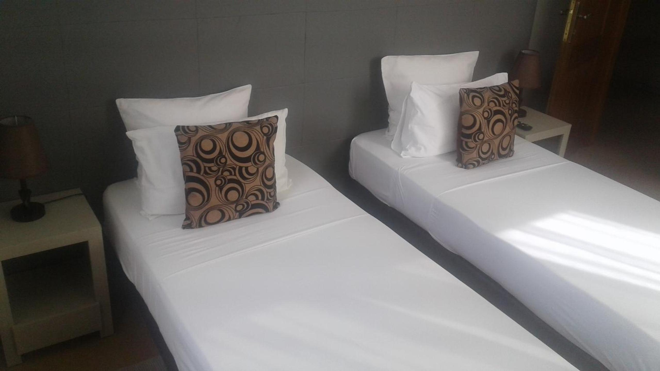 Twin Room with Sea View photo 3