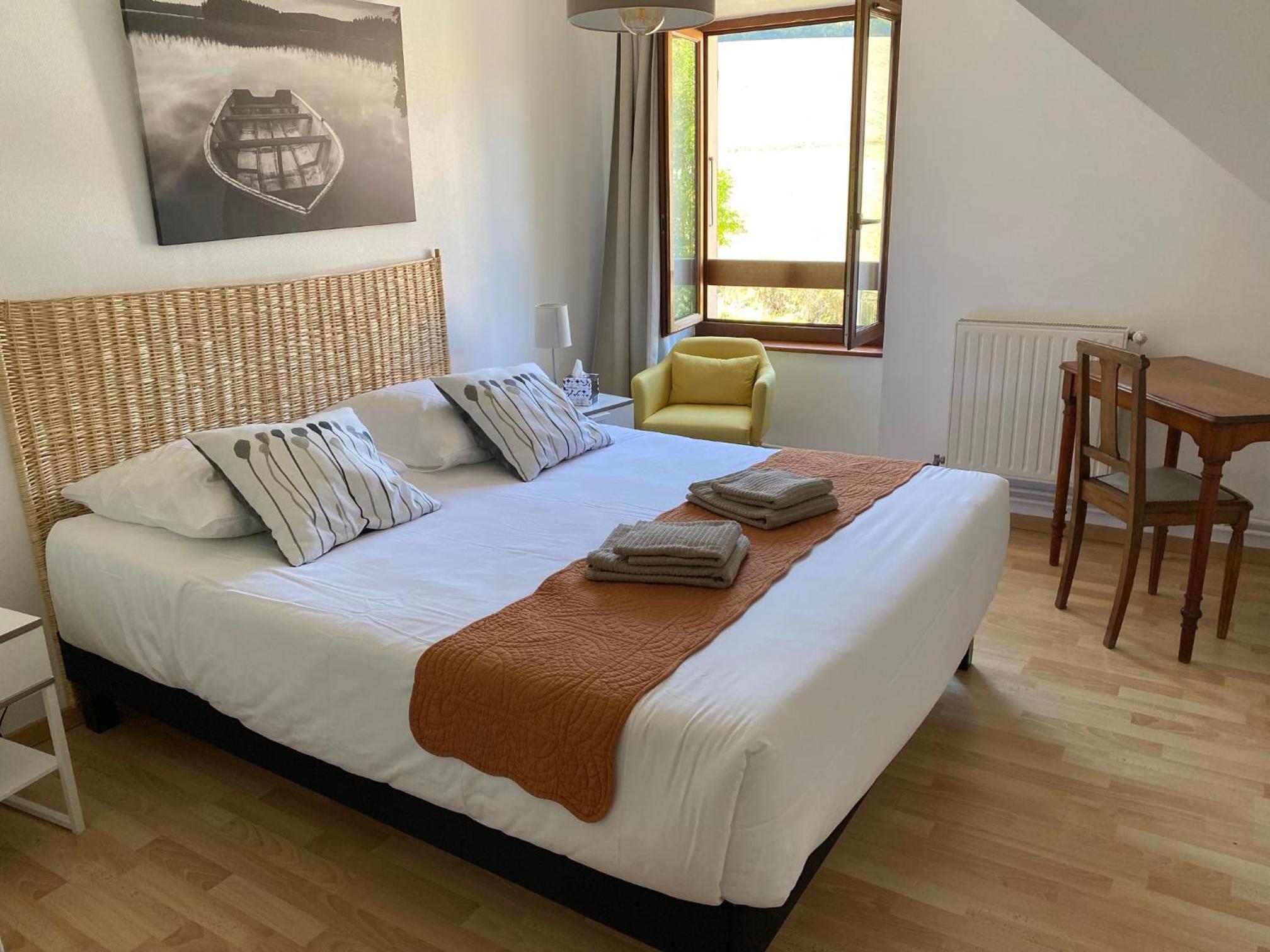 Double Room with Mountain View photo 2