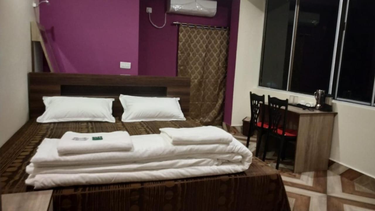 Deluxe Room - Photo 31