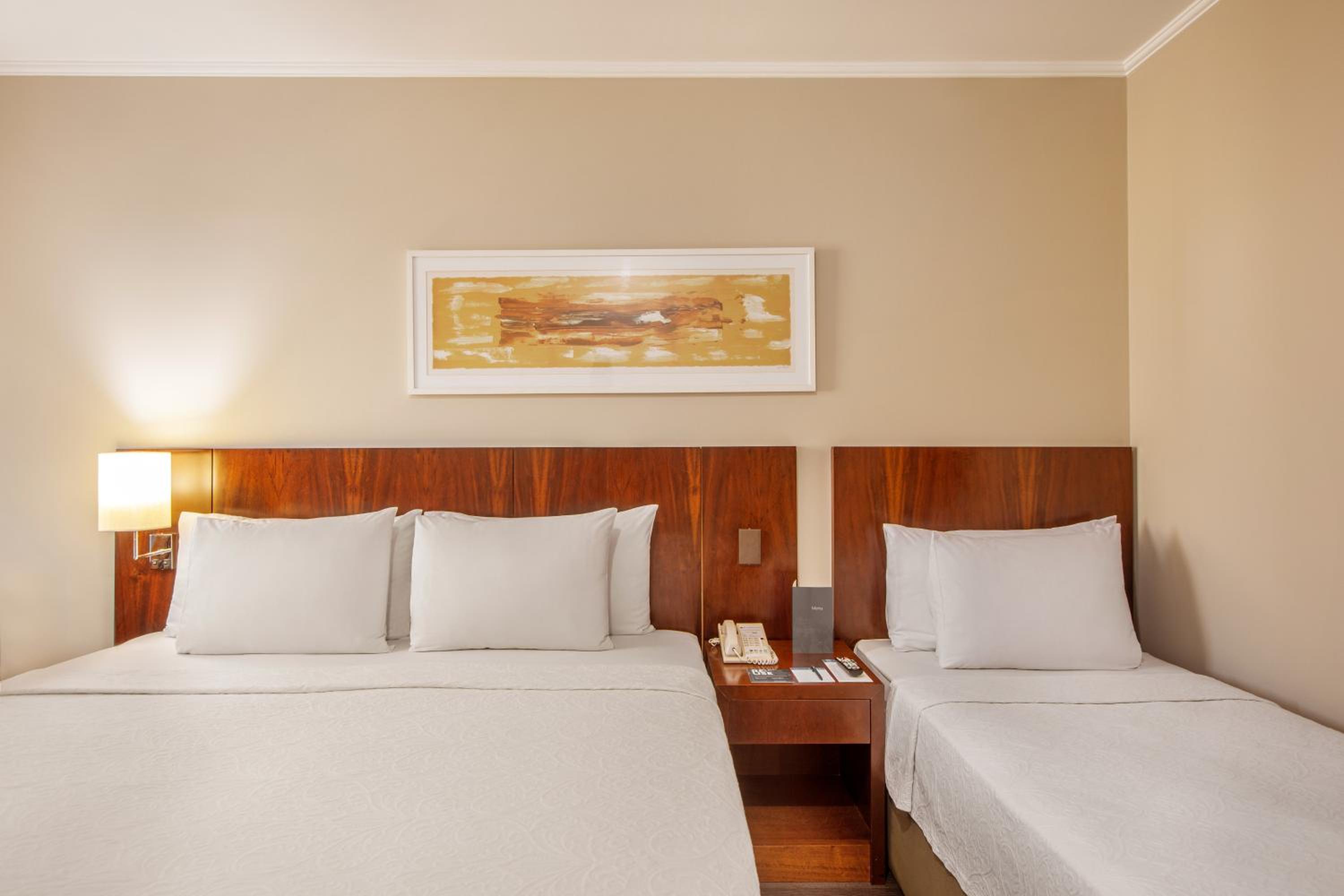 Standard Room Triple - Photo 1