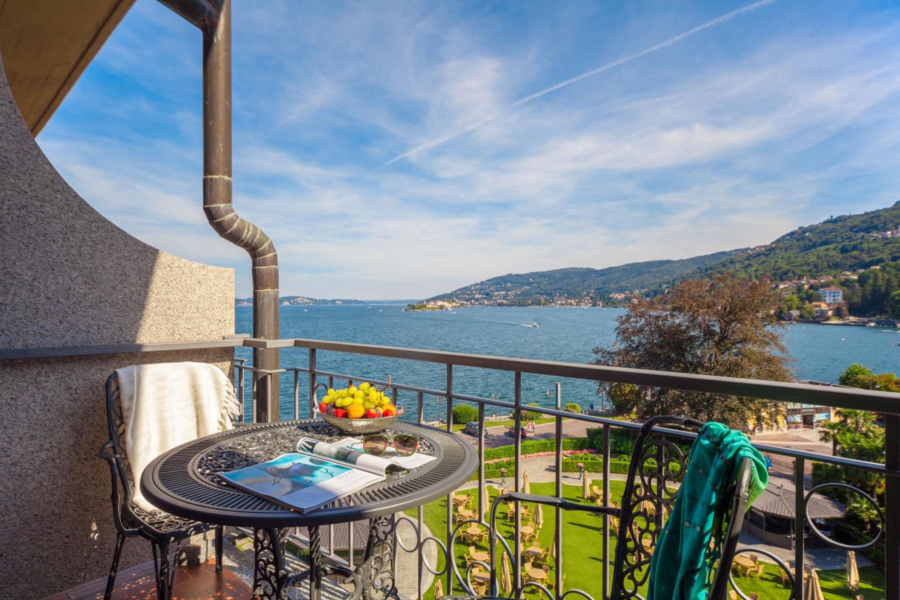 Deluxe Double or Twin Room - Pool or Lake Side - Photo 2