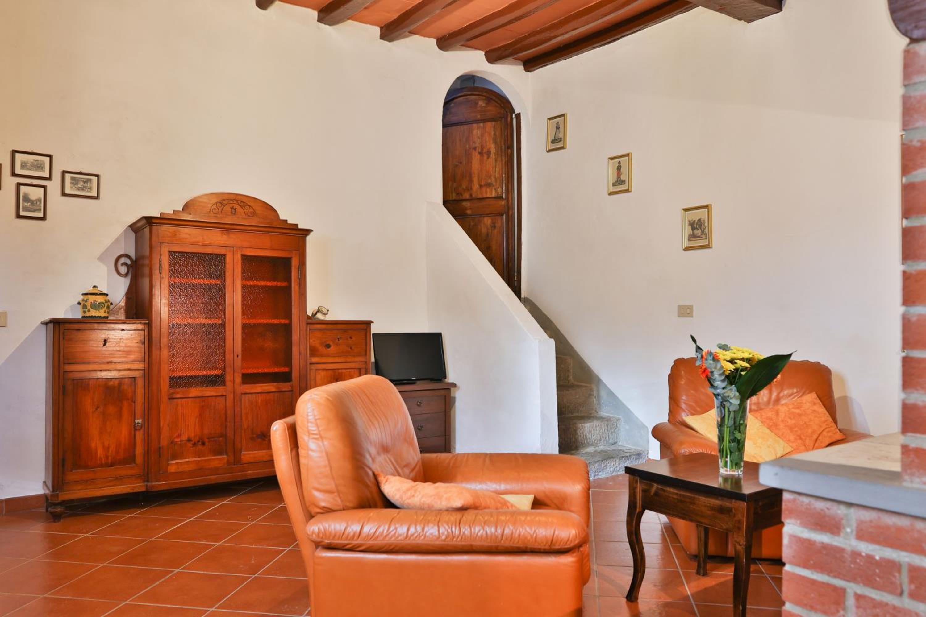 Apartment - Split Level photo 3