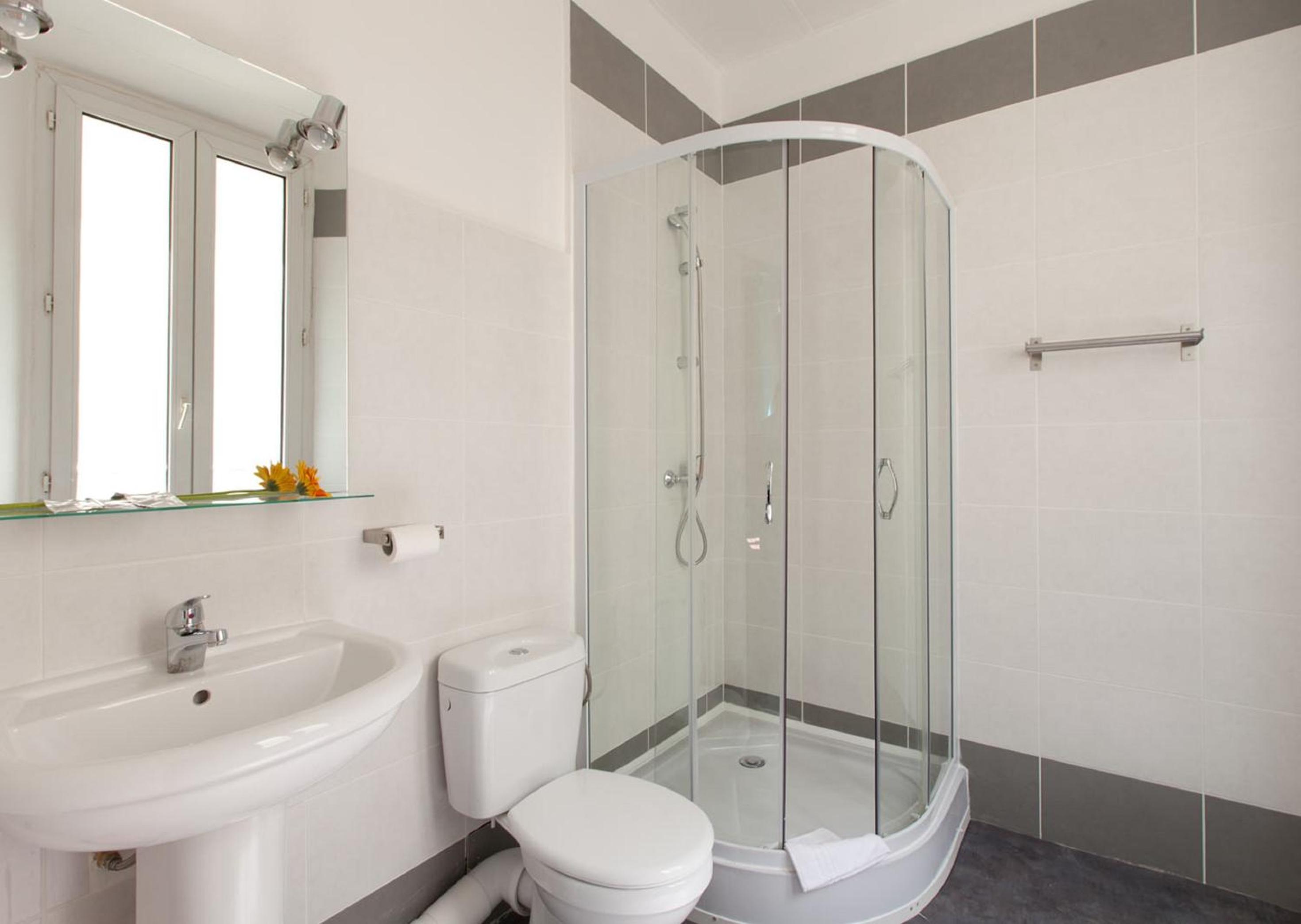 Small Standard Double Room - Photo 2