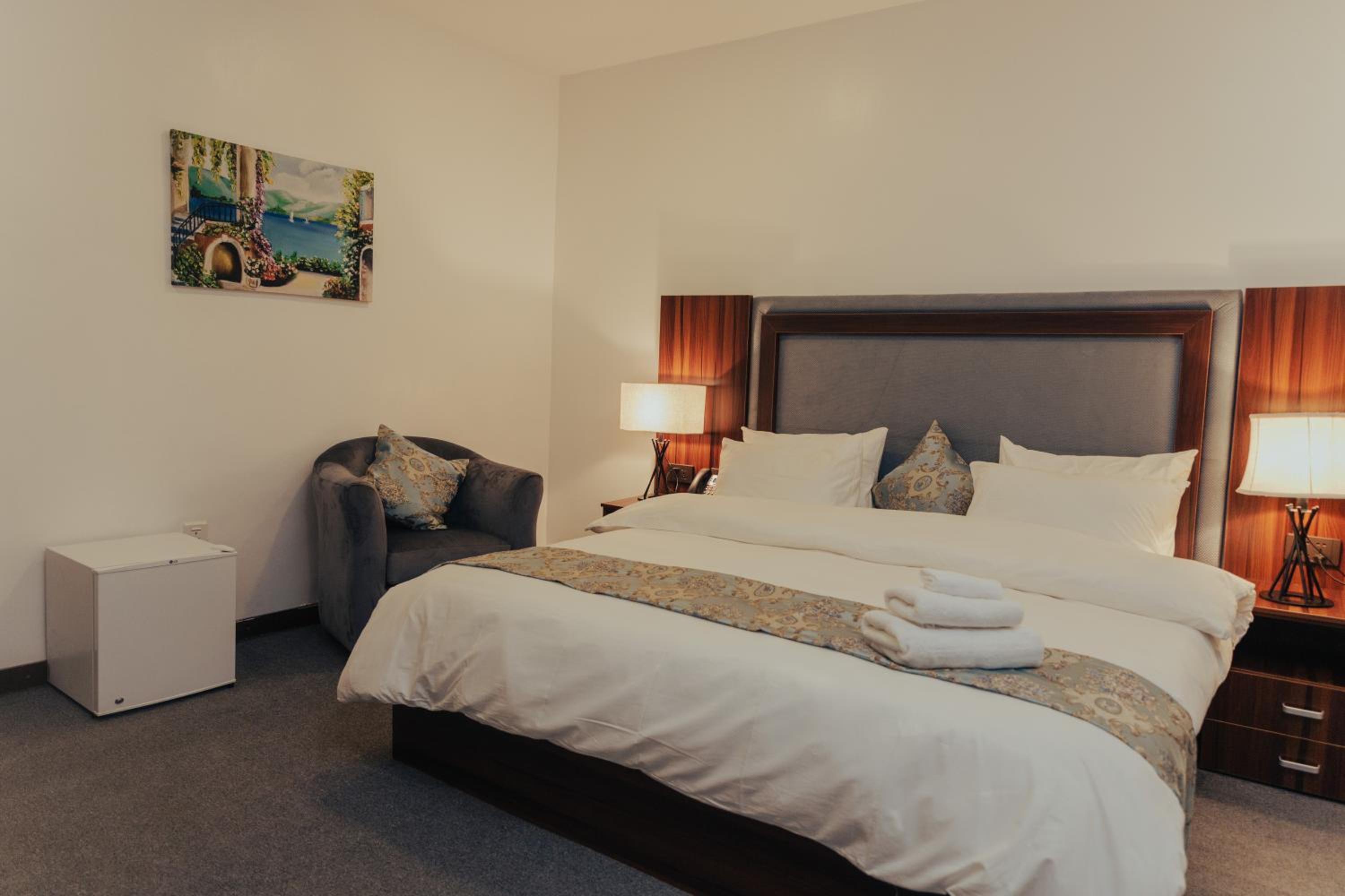 Deluxe Room photo 1
