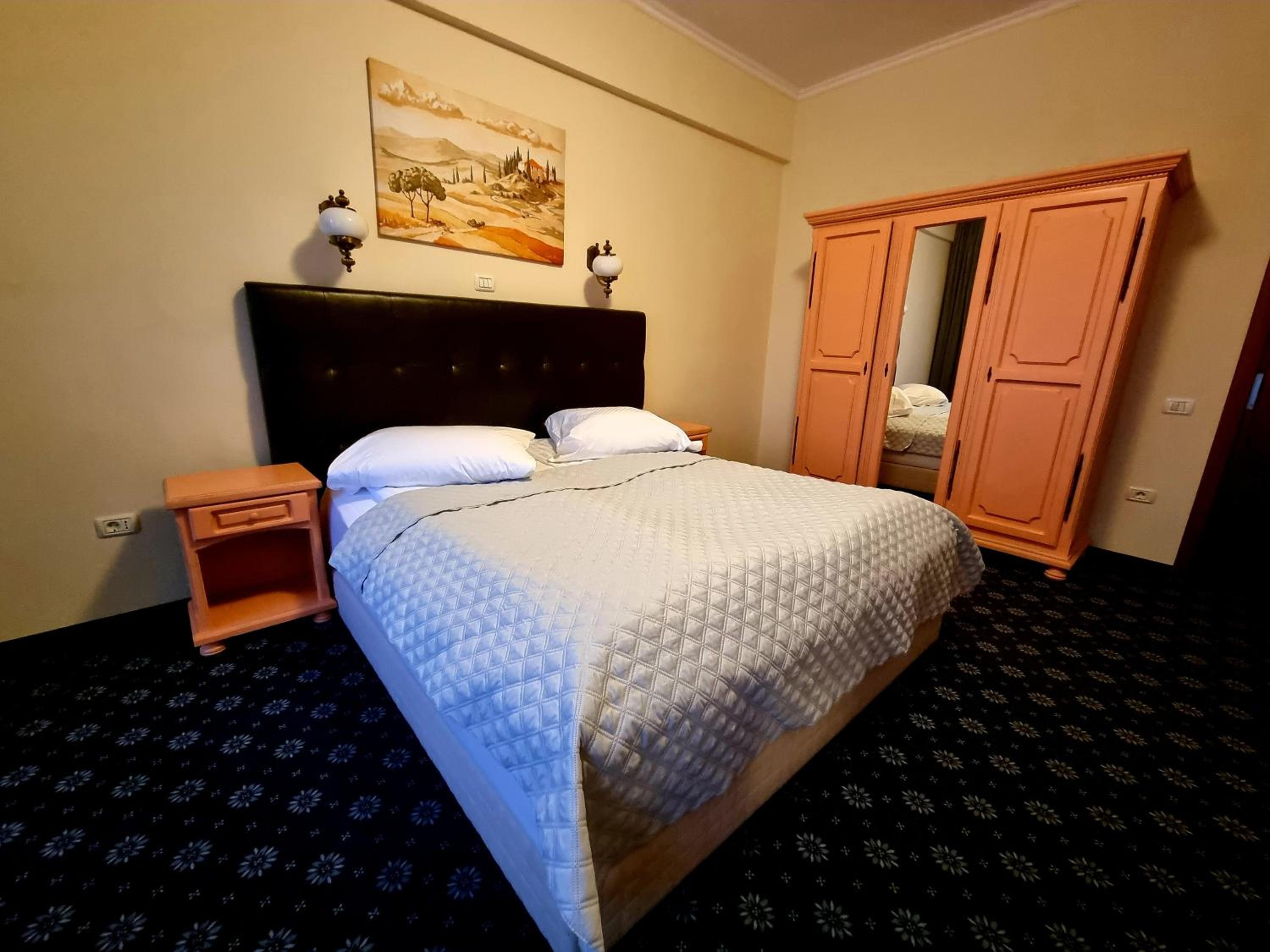 Double Room photo 3