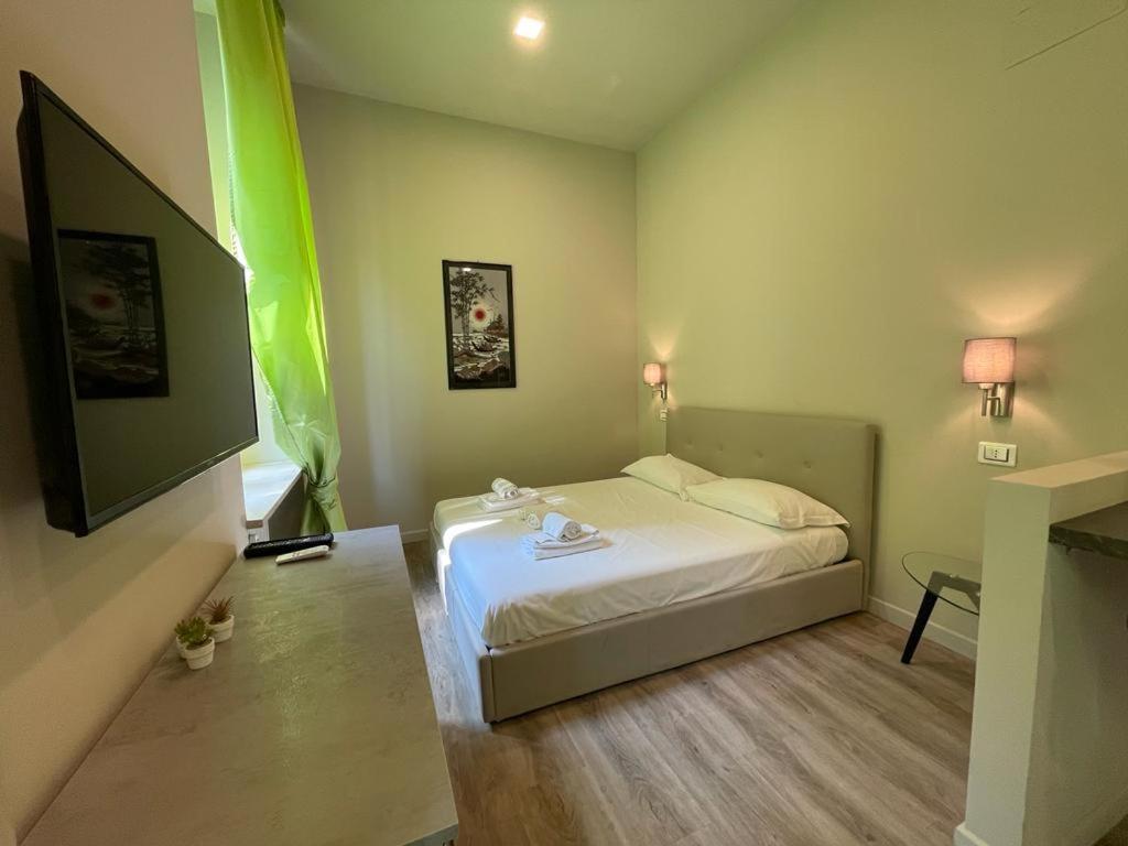 Carlina APT-5