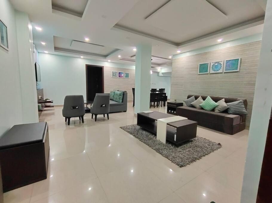 Two-Bedroom Apartment with Balcony photo 1