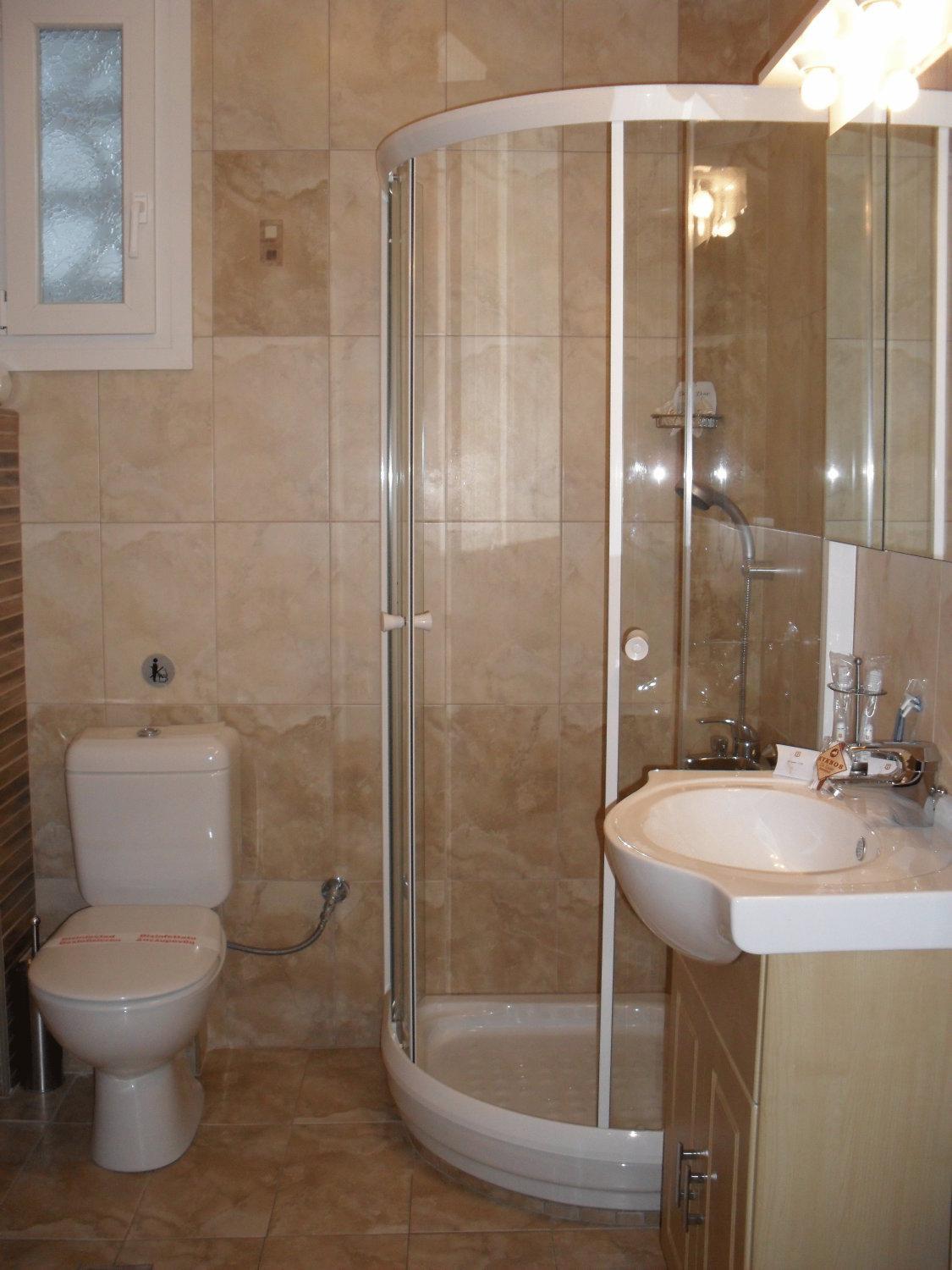 Deluxe King Suite photo 2