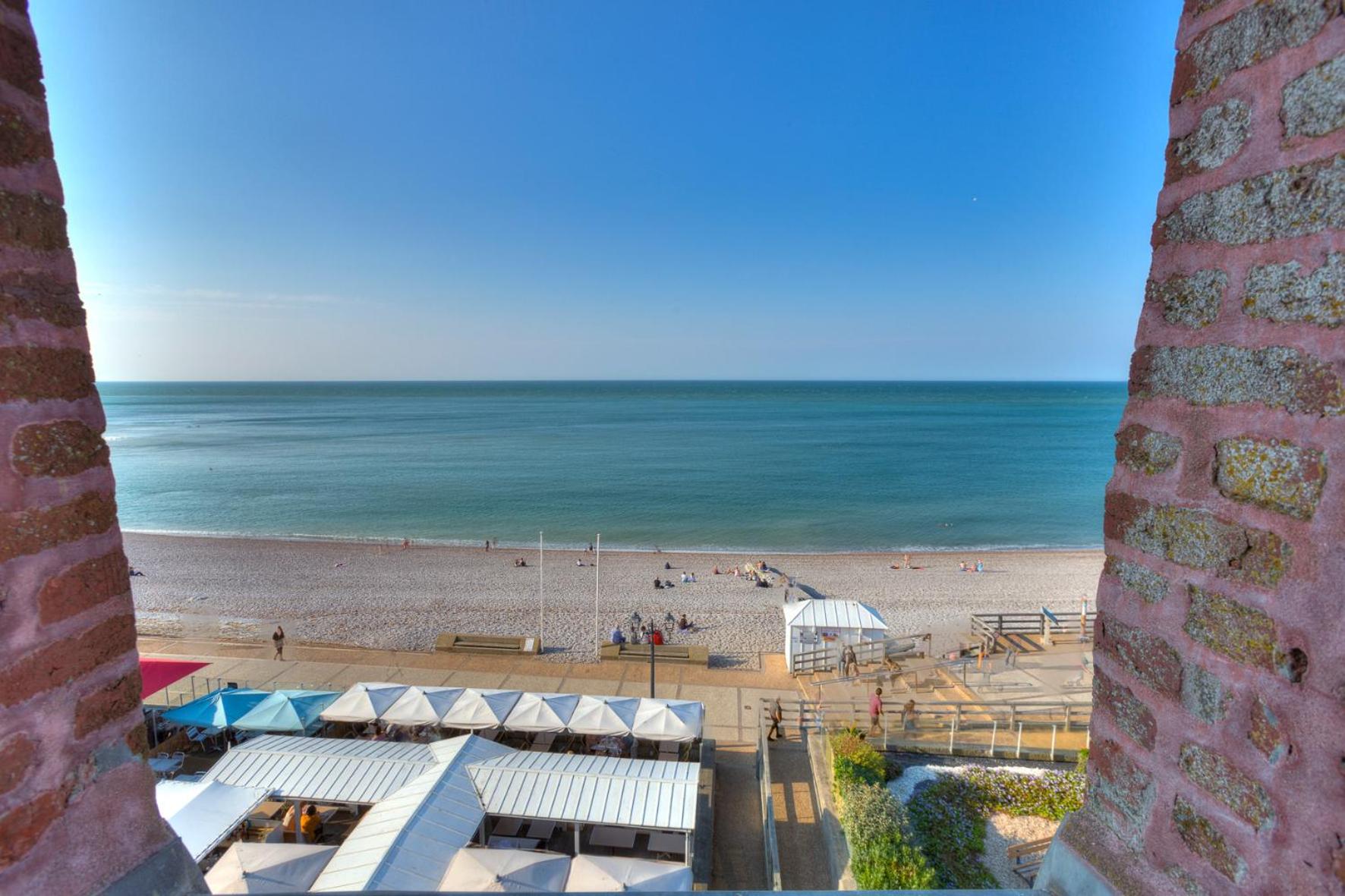 Double Room with Shower and Sea View - Third Floor photo 2