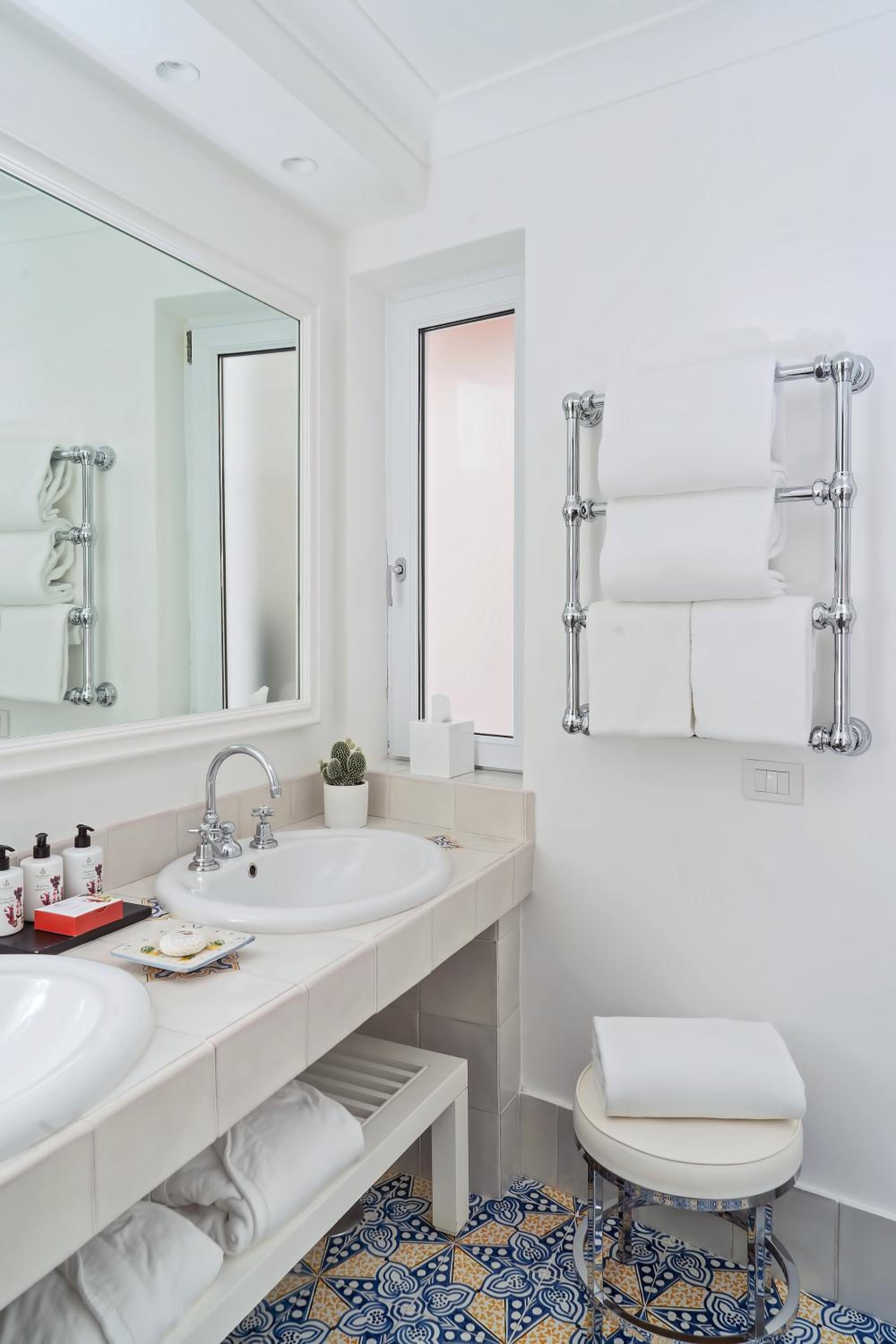 Superior Double Room - Photo 10