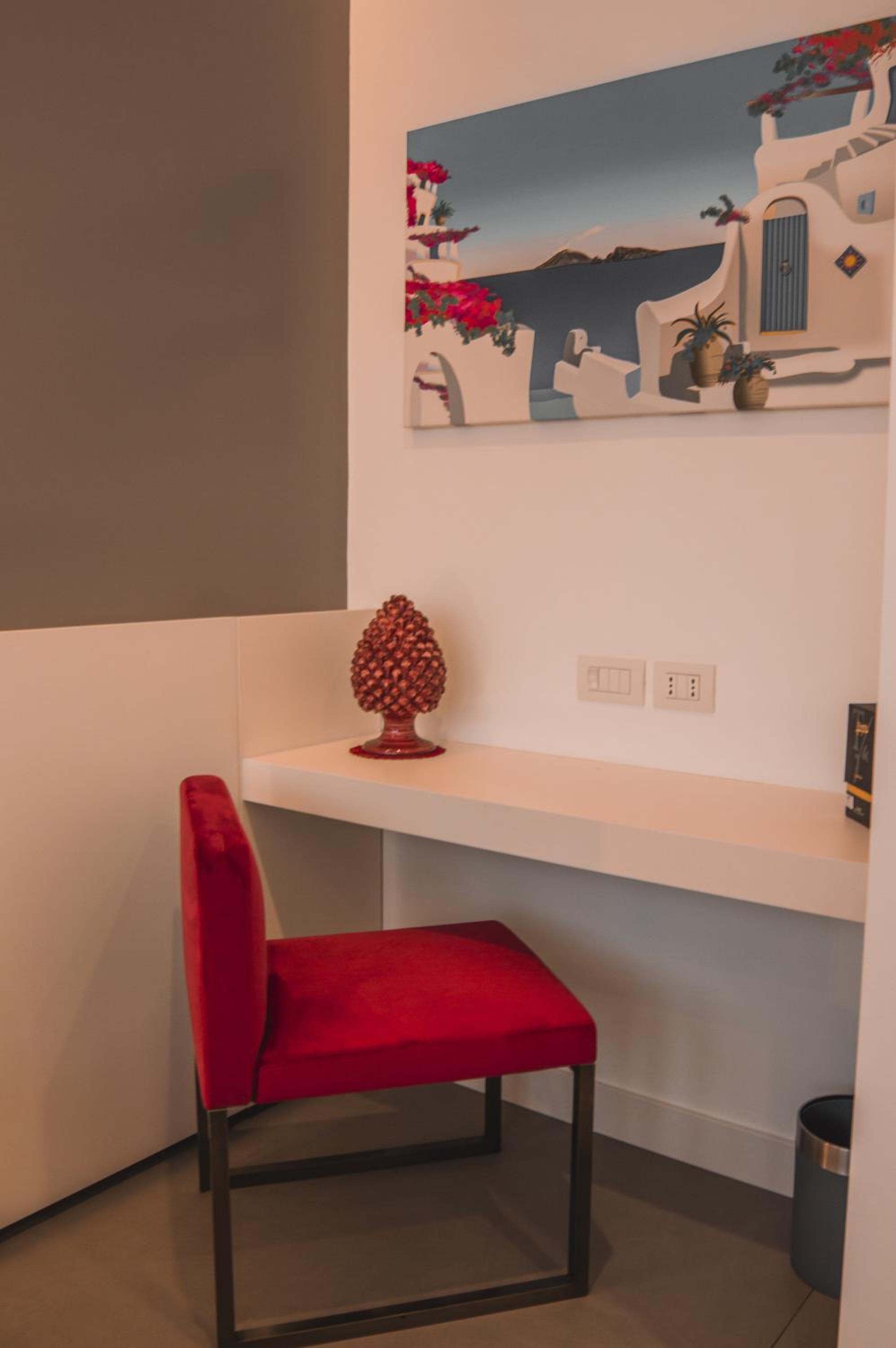 Standard Double Room - Photo 5
