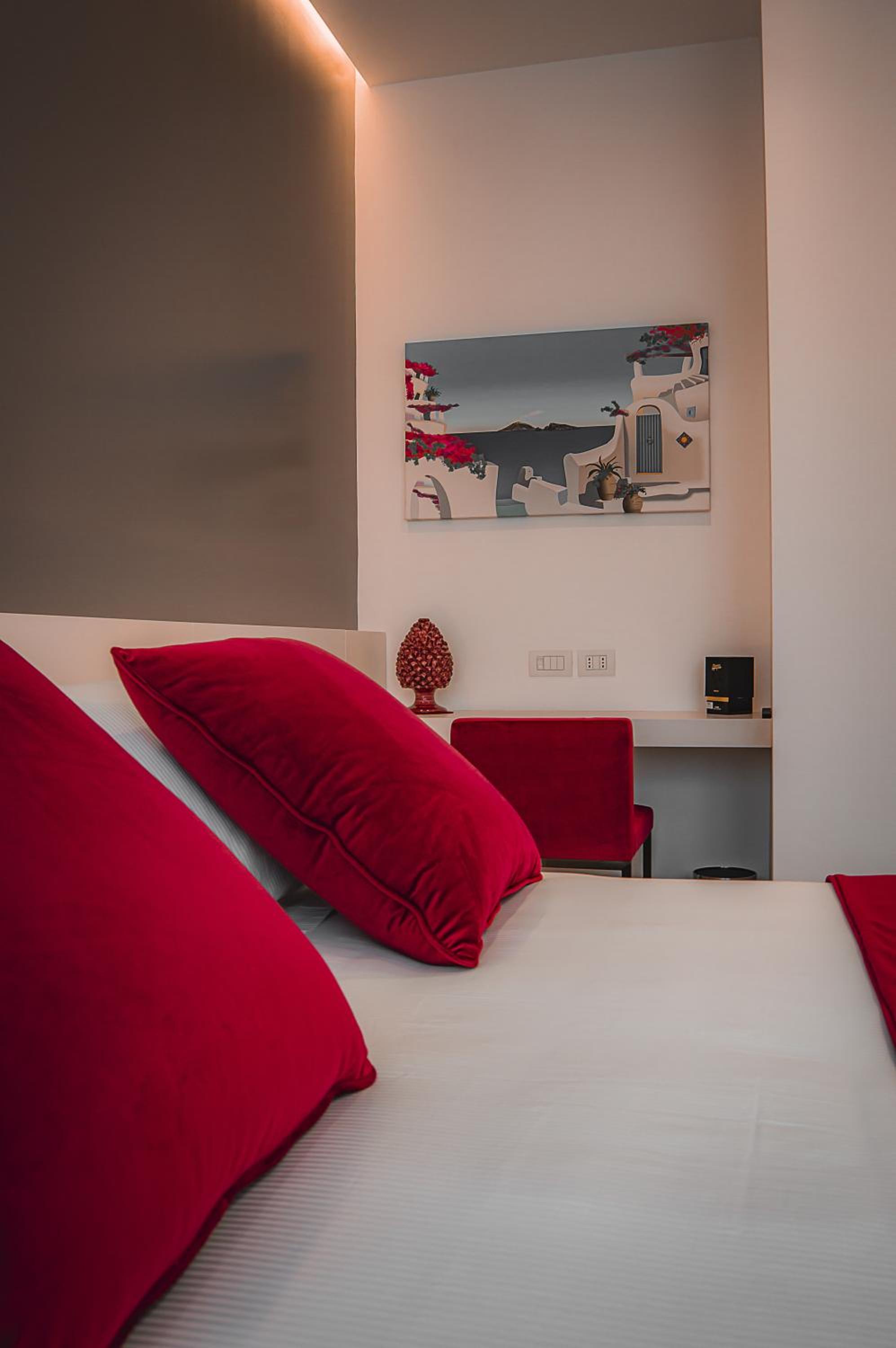 Standard Double Room - Photo 1