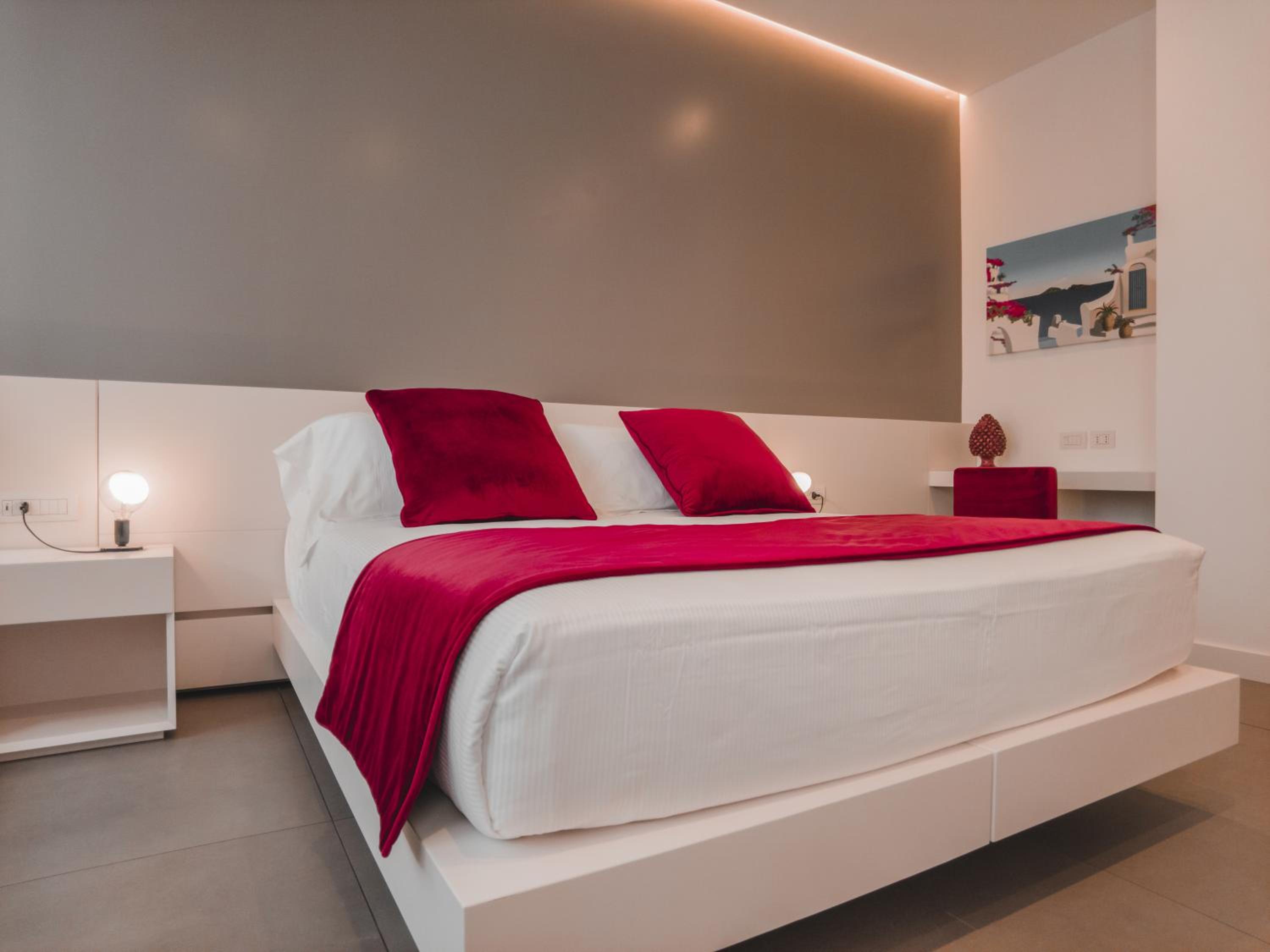 Standard Double Room - Photo 2