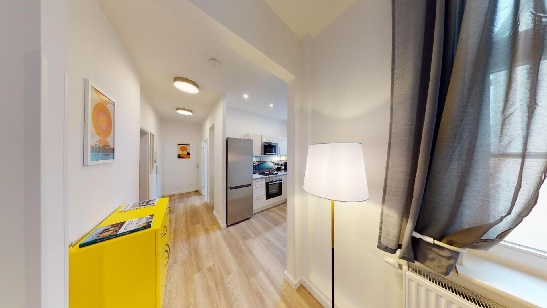 Two-Bedroom Apartment - Photo 8