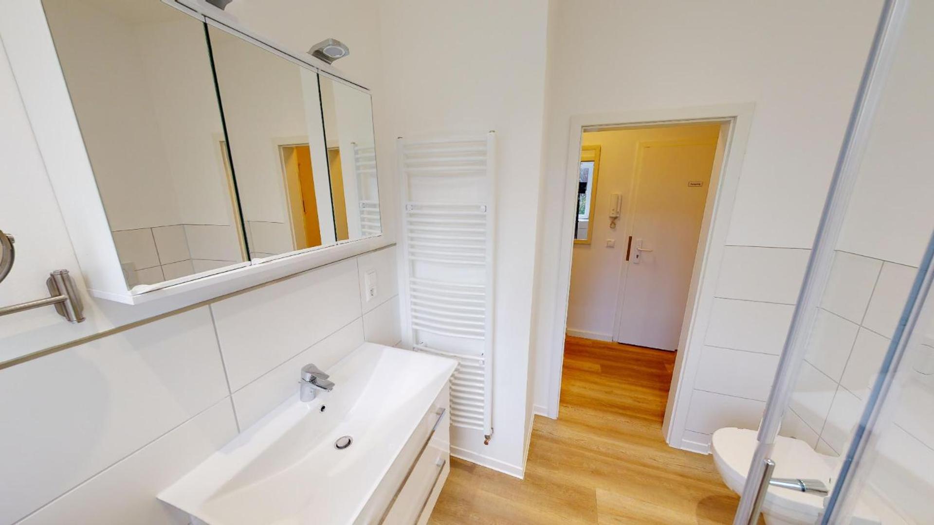 Two-Bedroom Apartment - Photo 6