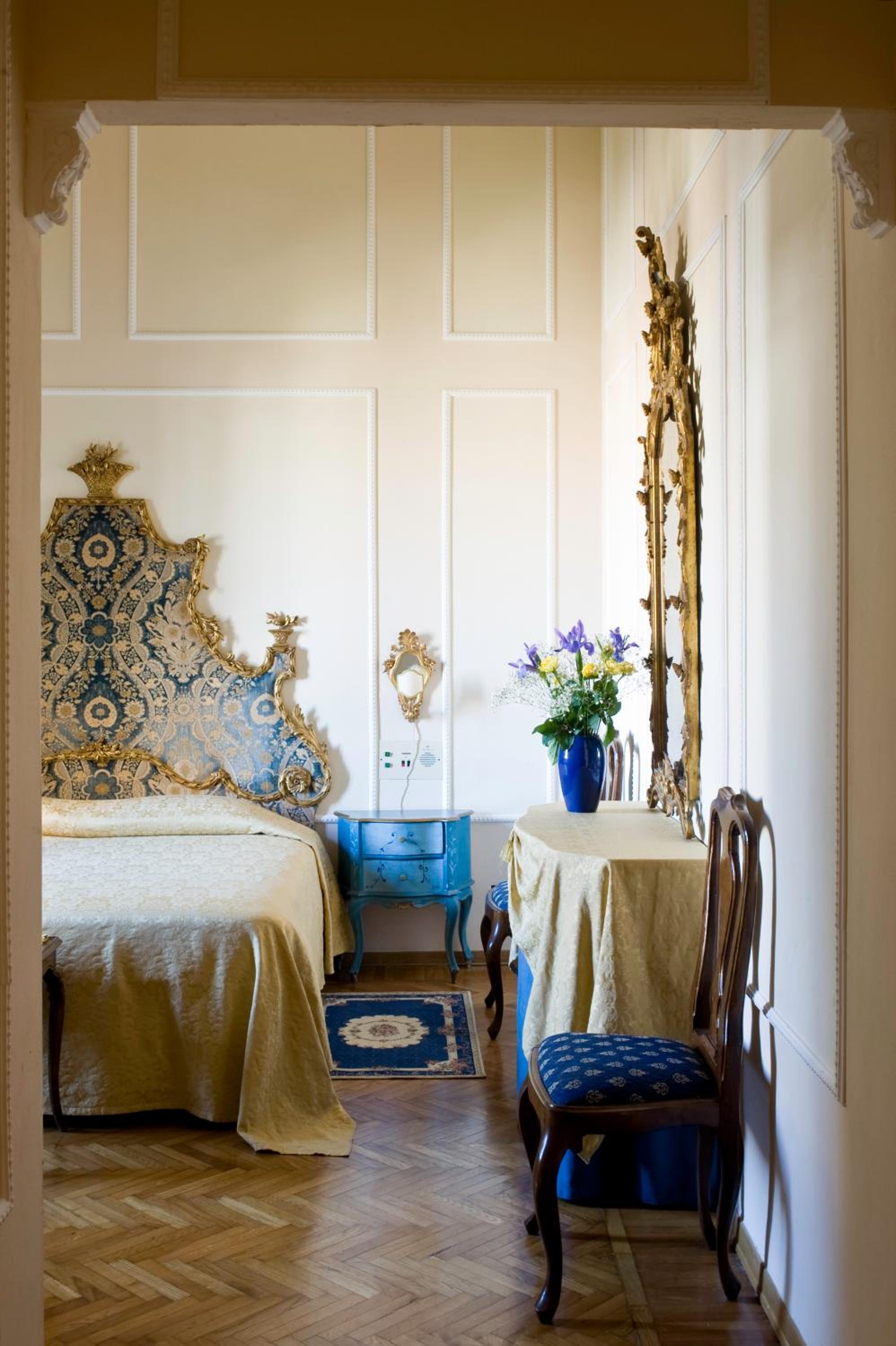 Comfort Double or Twin Room with garden view photo 2