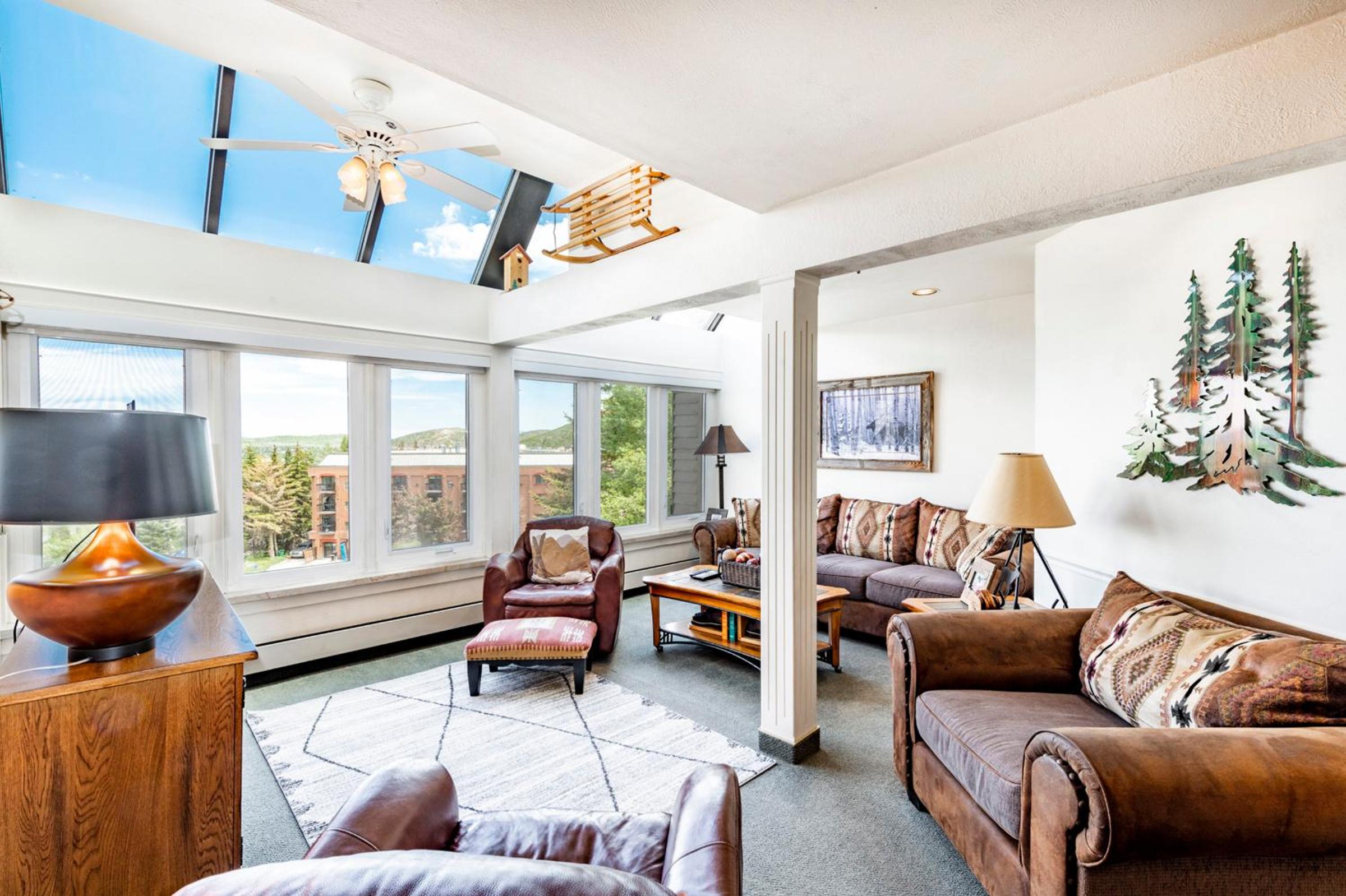 3 Bedroom Condominium B252 - Photo 1