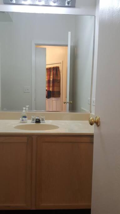 Two-Bedroom House photo 3
