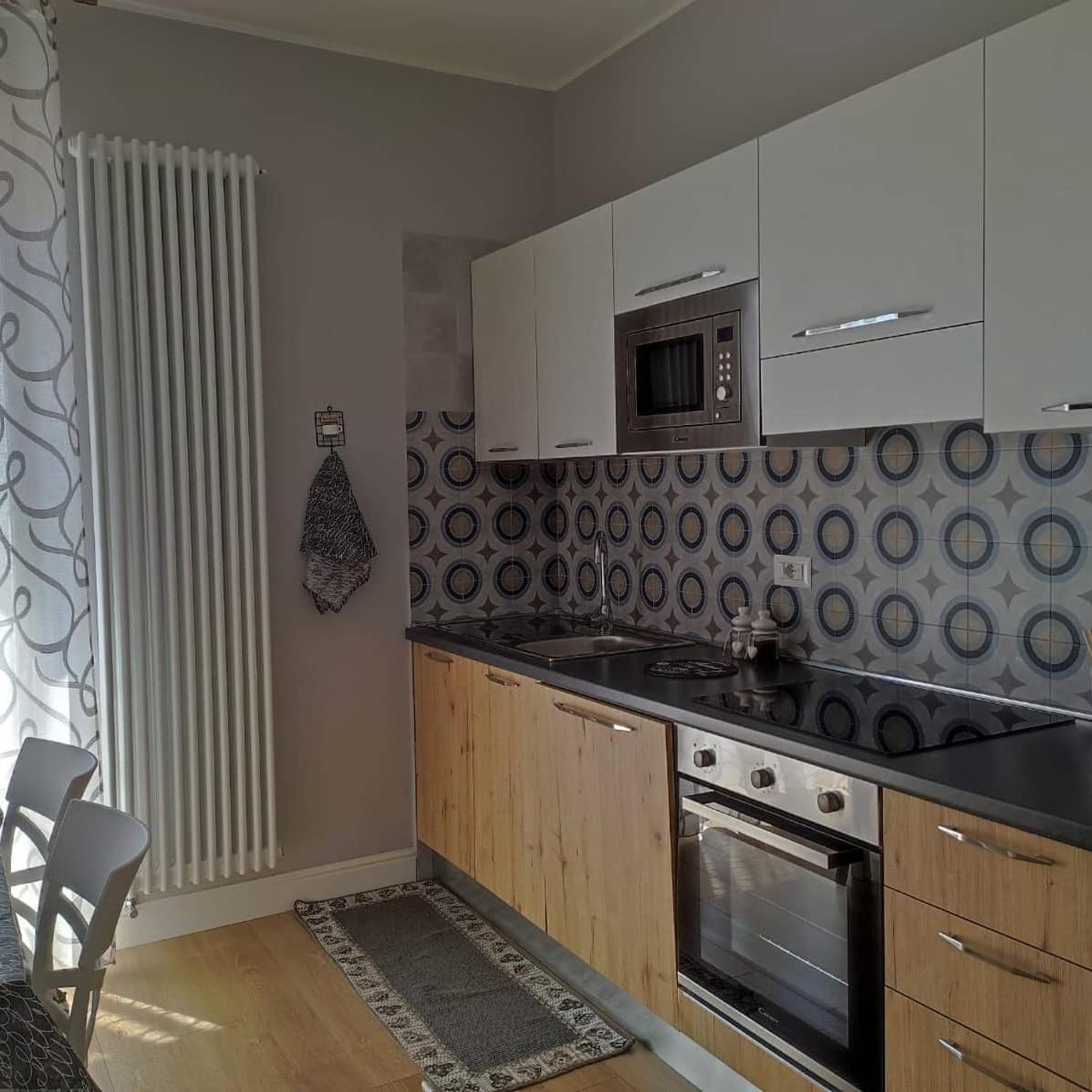 Quadruple Room with Private Bathroom - Photo 8