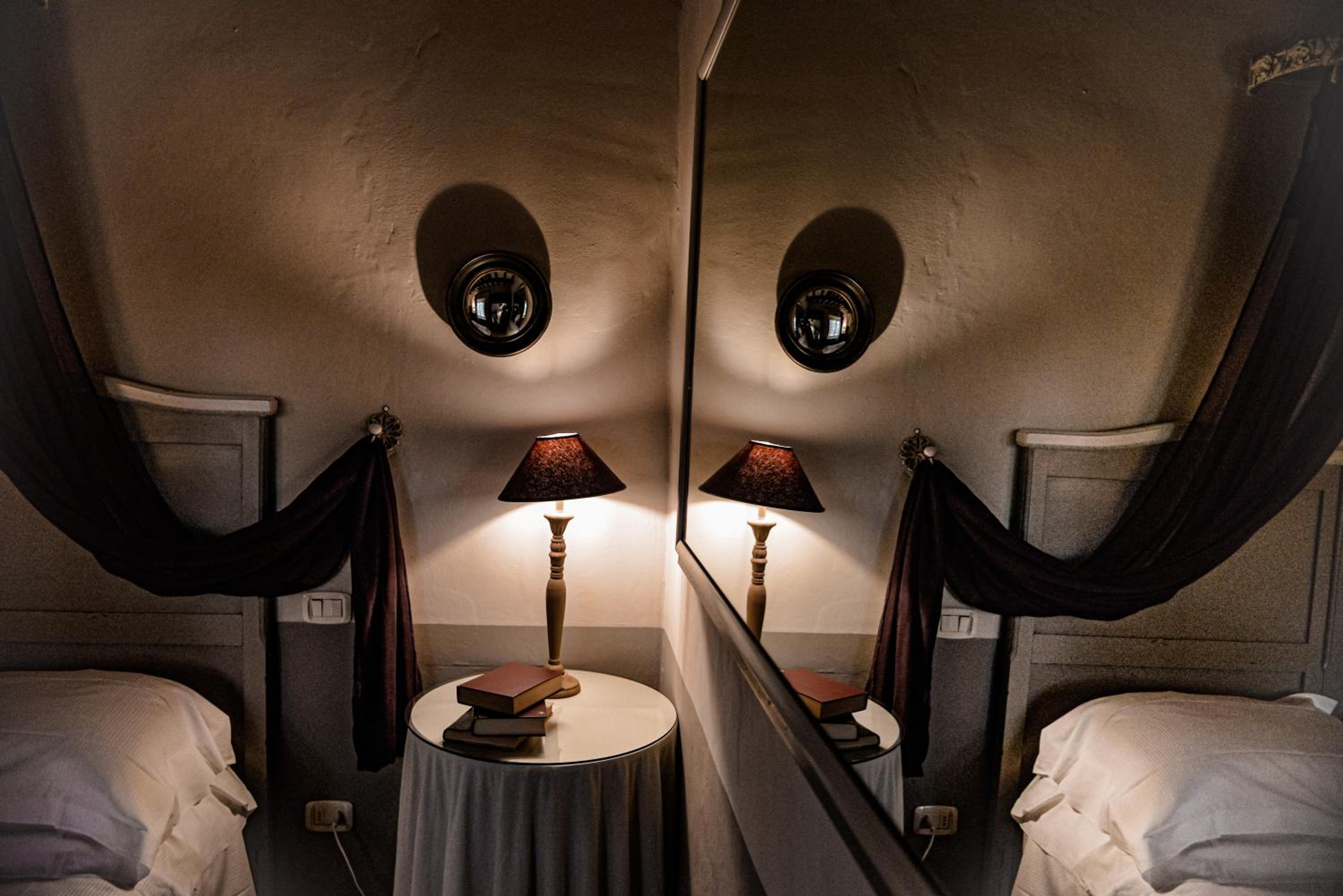 Junior Suite (3 Adults) with Spa Access - Photo 7