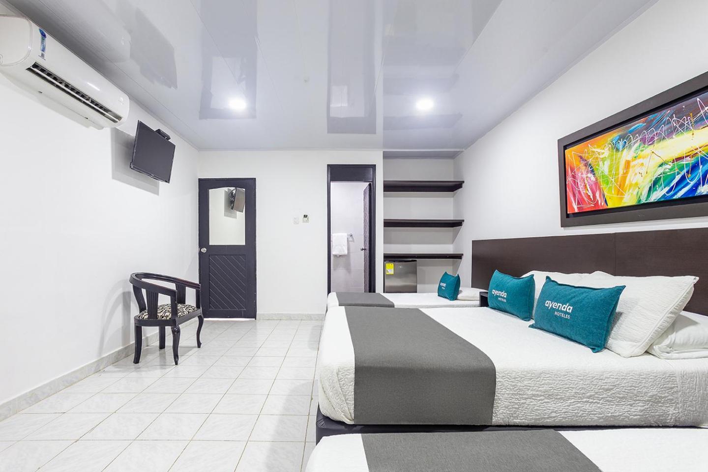 Superior Triple Room photo 3