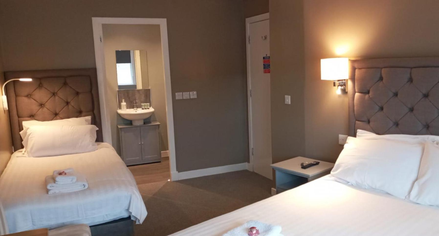 Triple Room - Photo 2