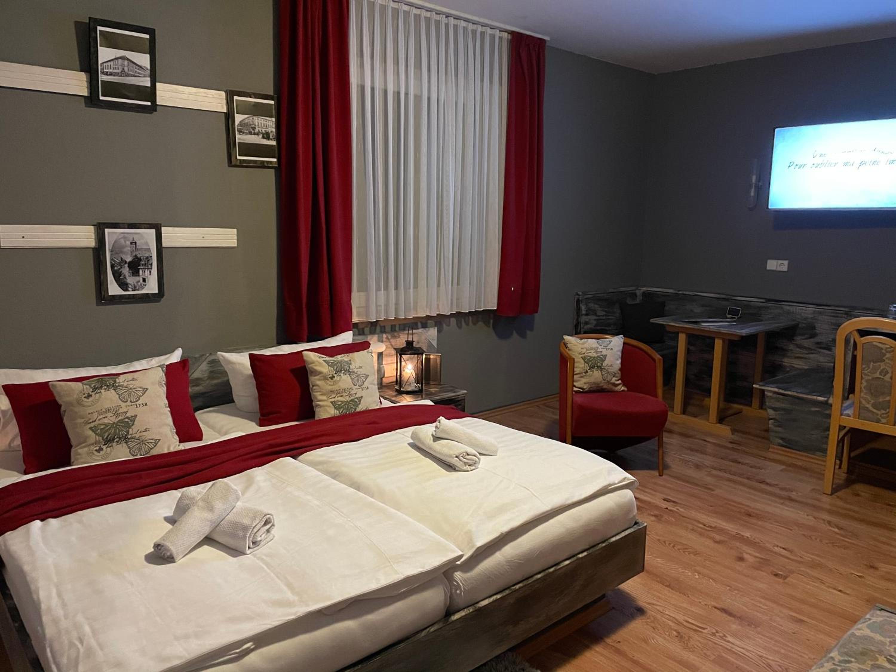 Comfort Double Room - Photo 8