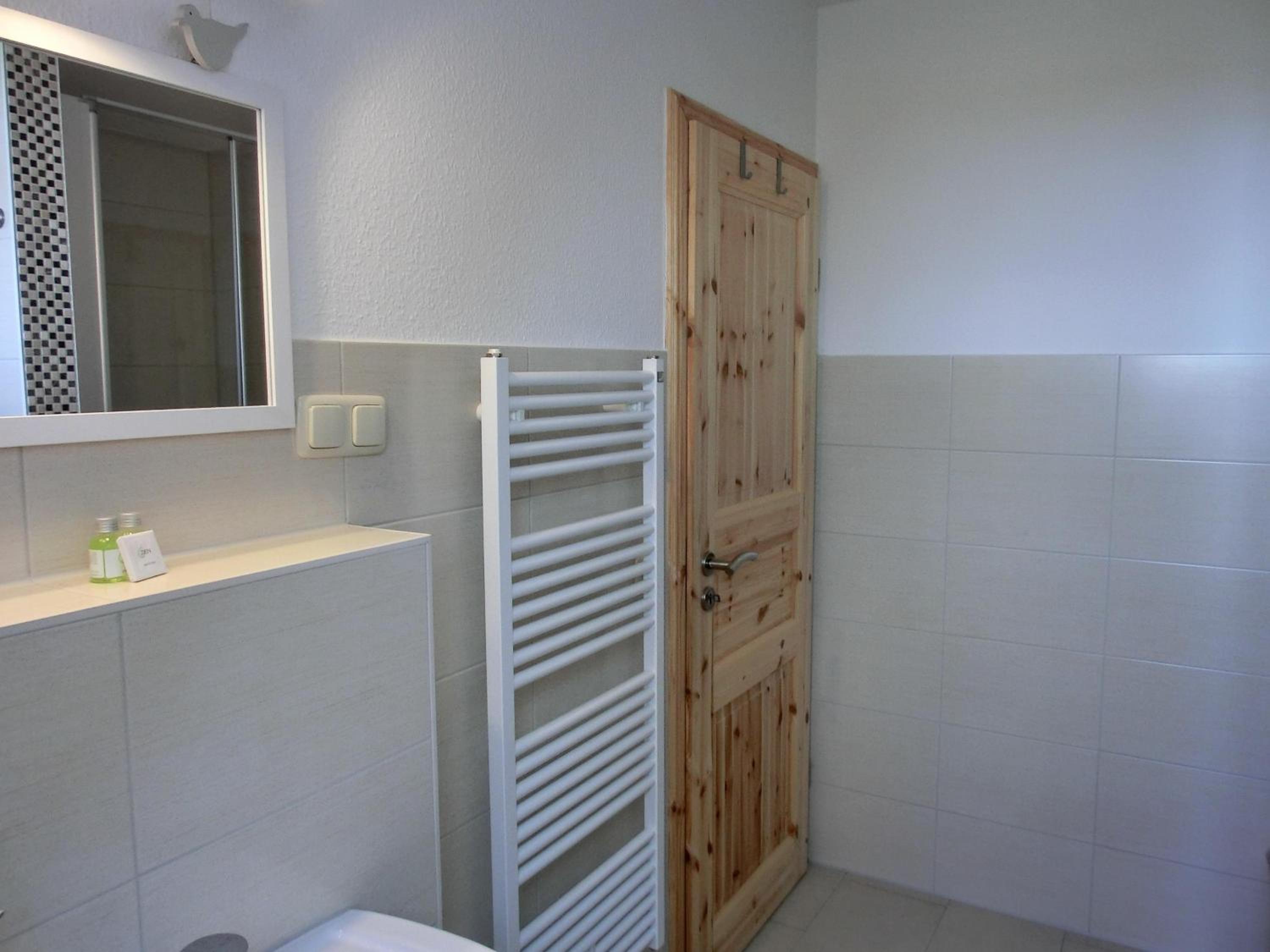Apartment with Terrace photo 3