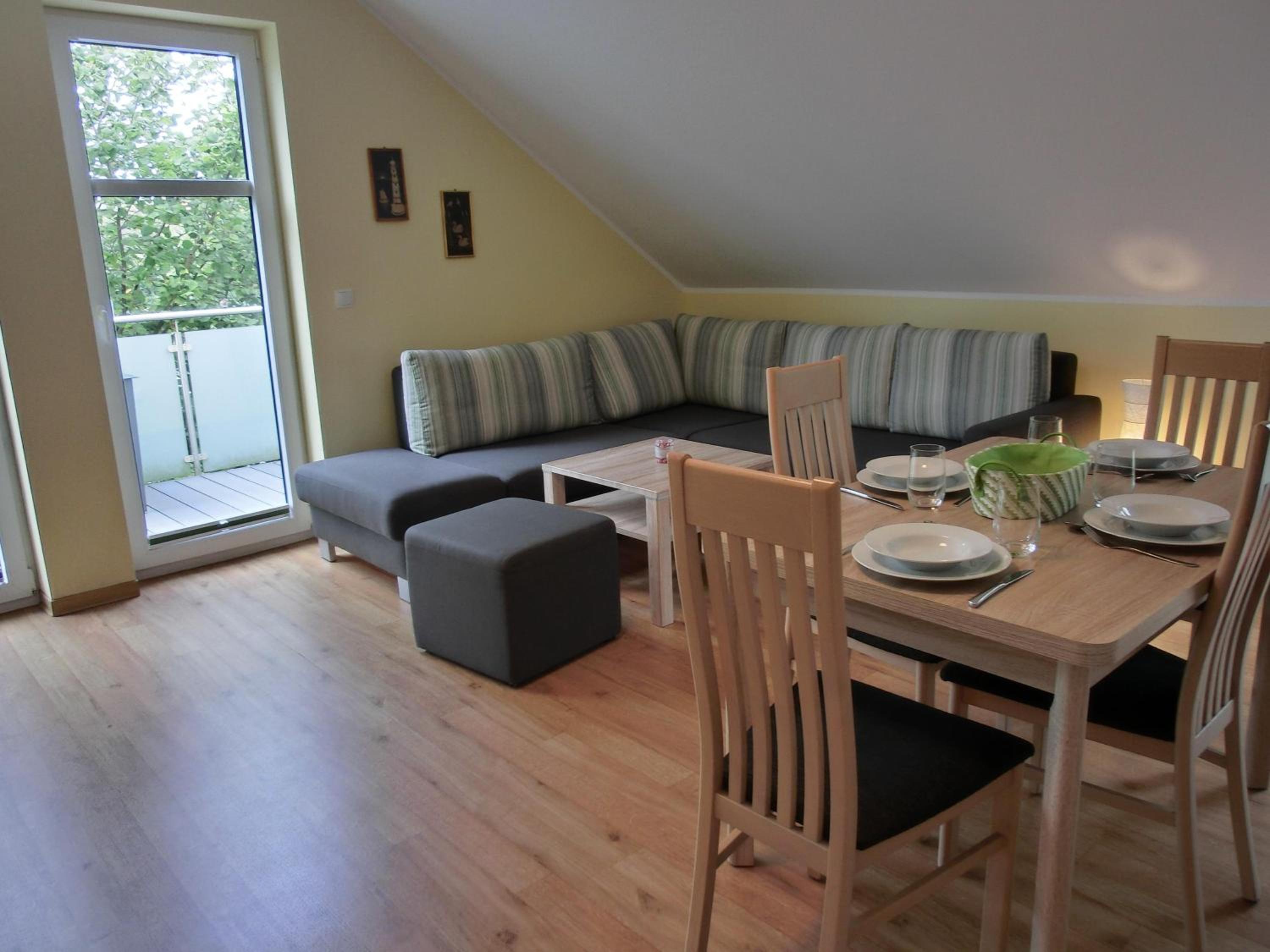 Apartment with Balcony photo 1
