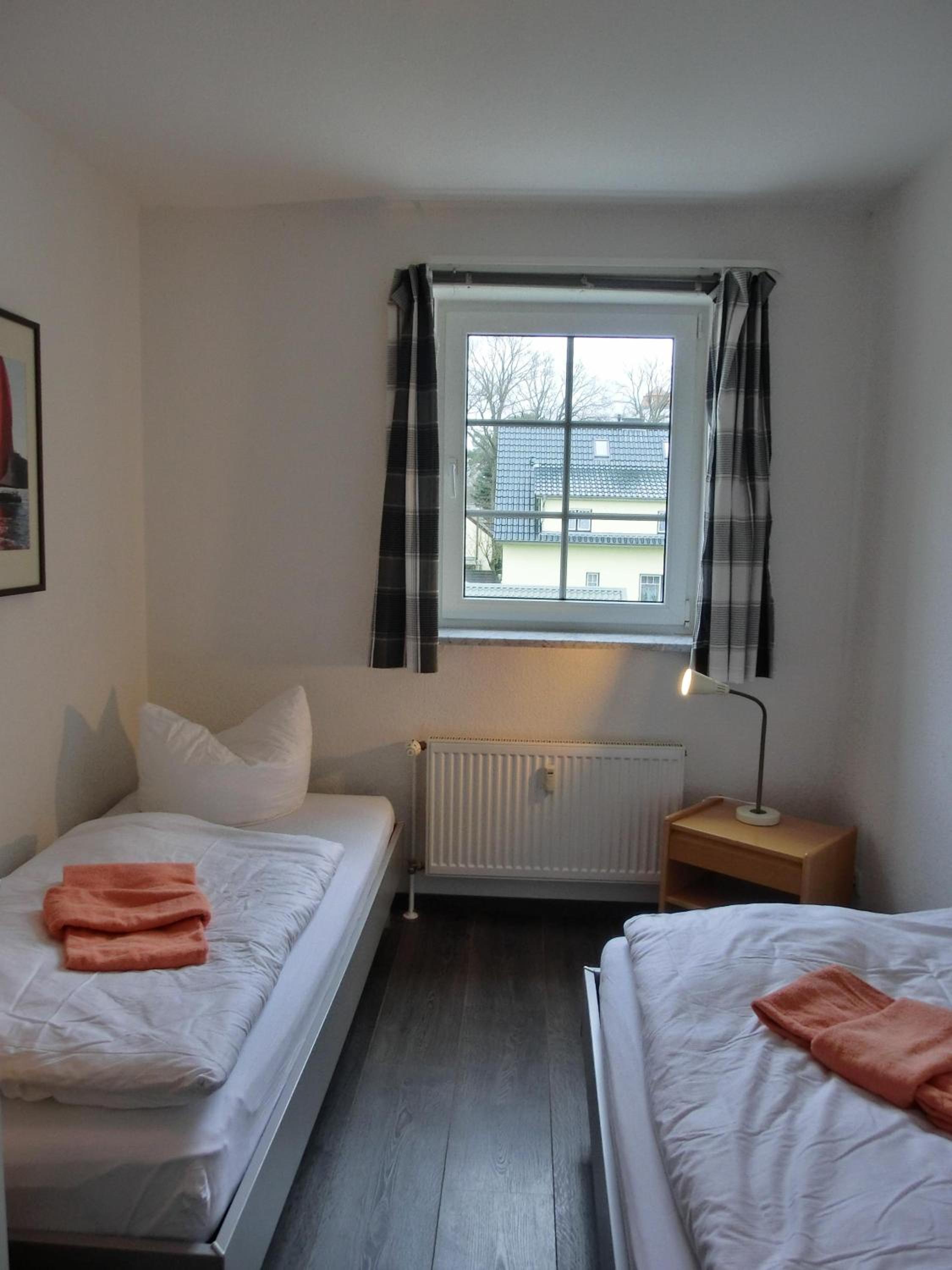 Apartment with Balcony photo 3