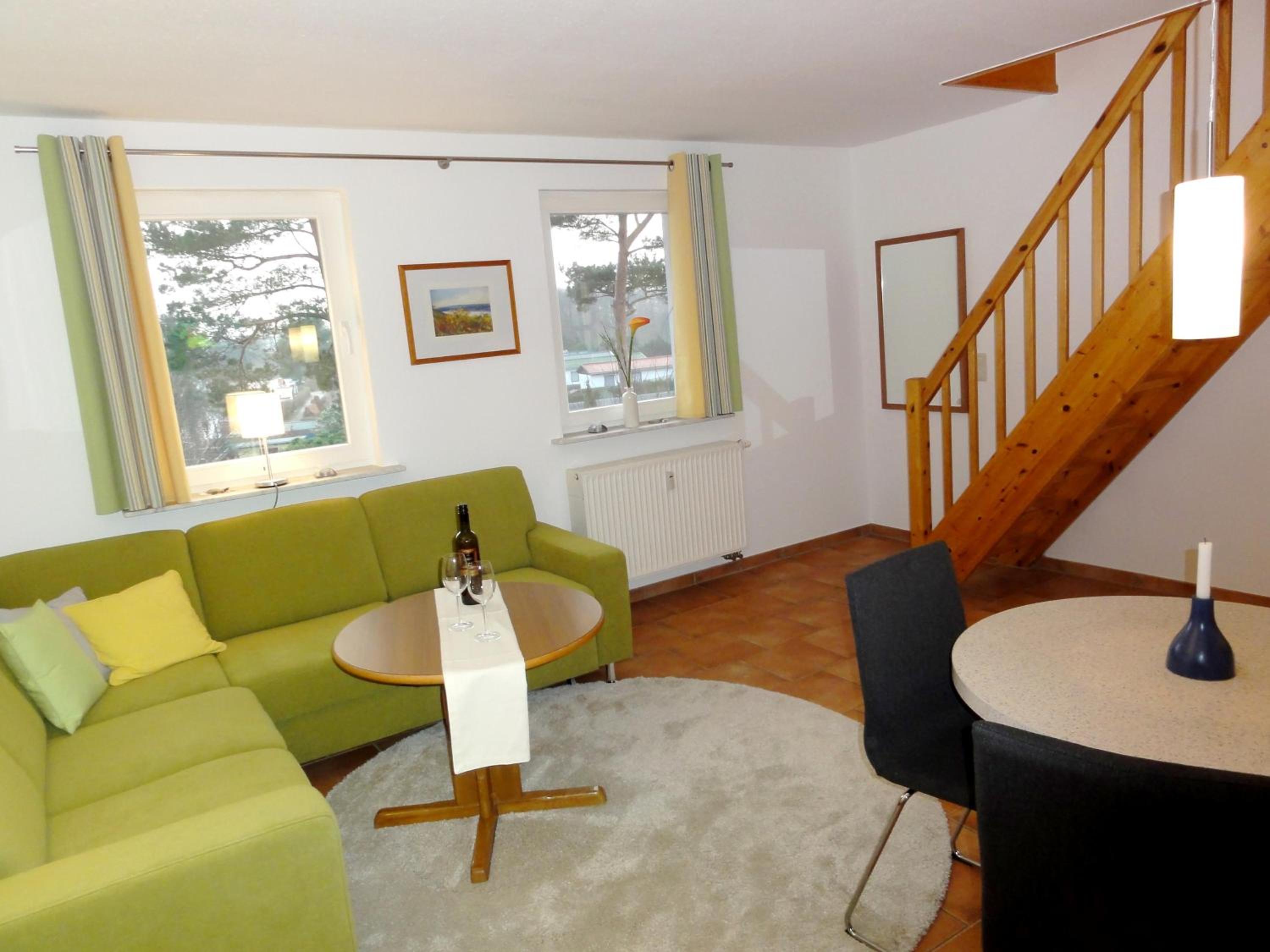Apartment with Balcony photo 2