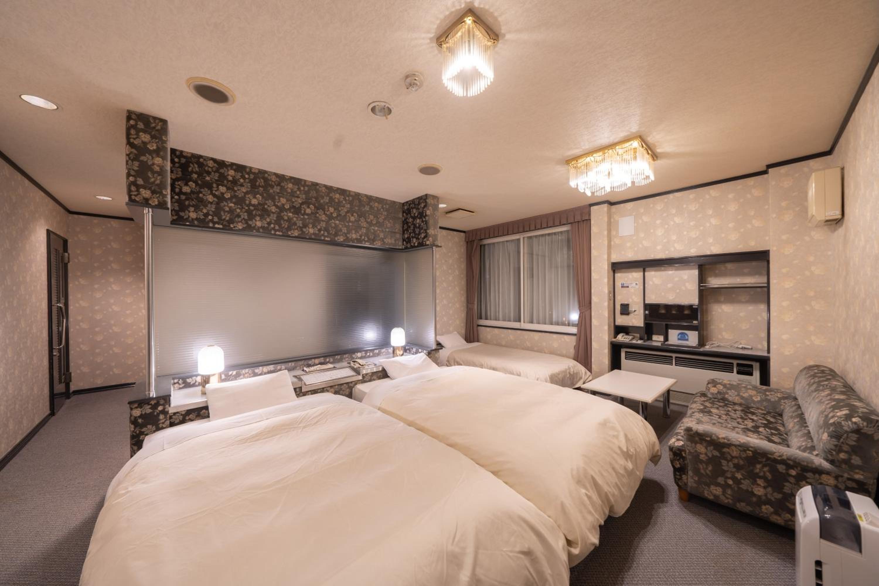 【Short Stay】Standard Triple Room - Non-Smoking(Check In 17:00-Check Out 09:00)