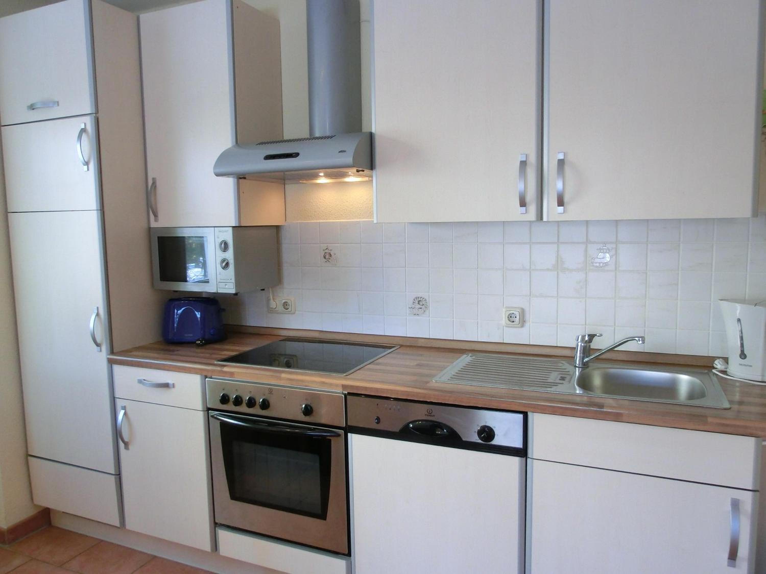 Apartment with Terrace photo 3