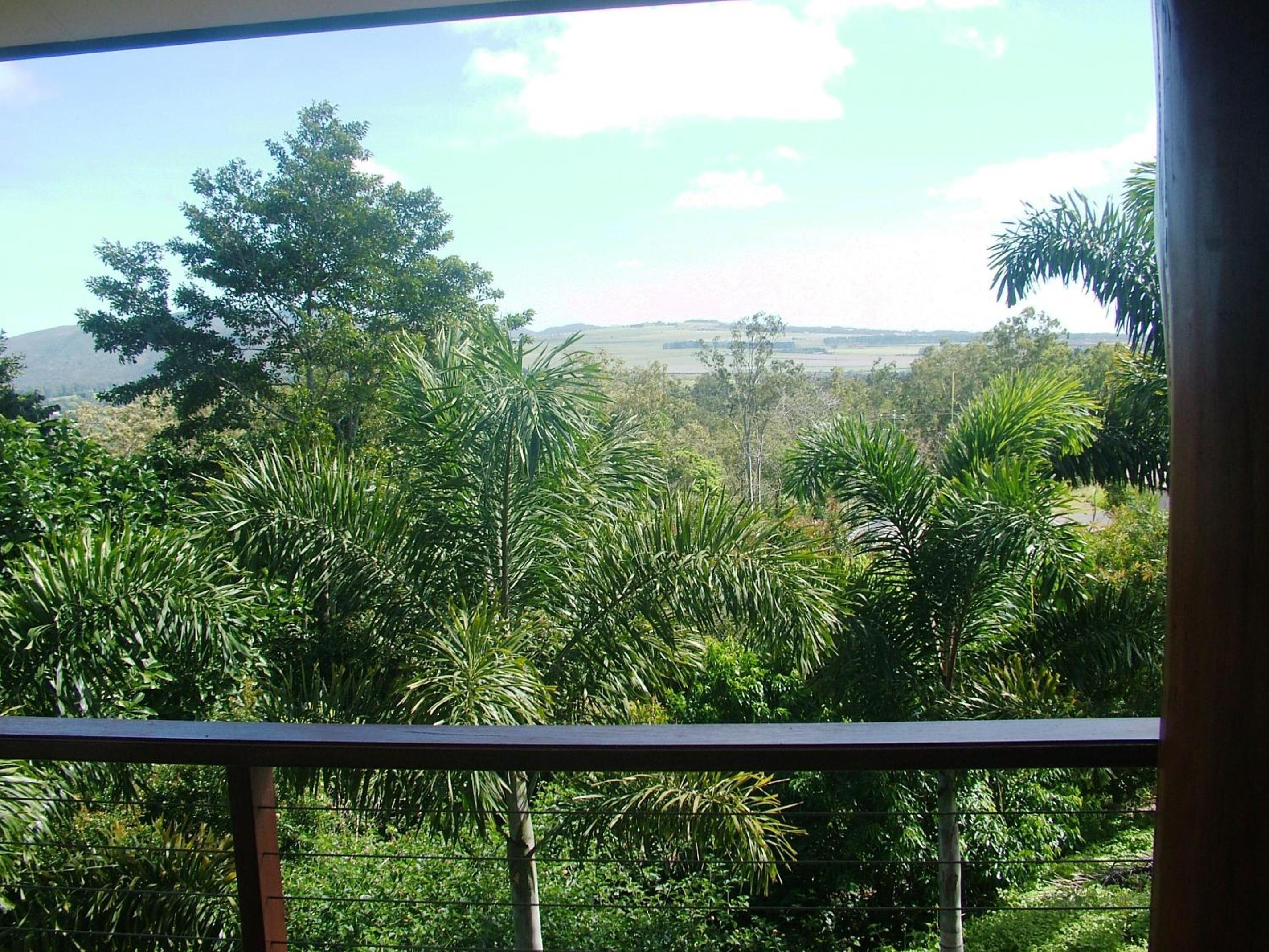 Deluxe Double or Twin Room with Pool View photo 3