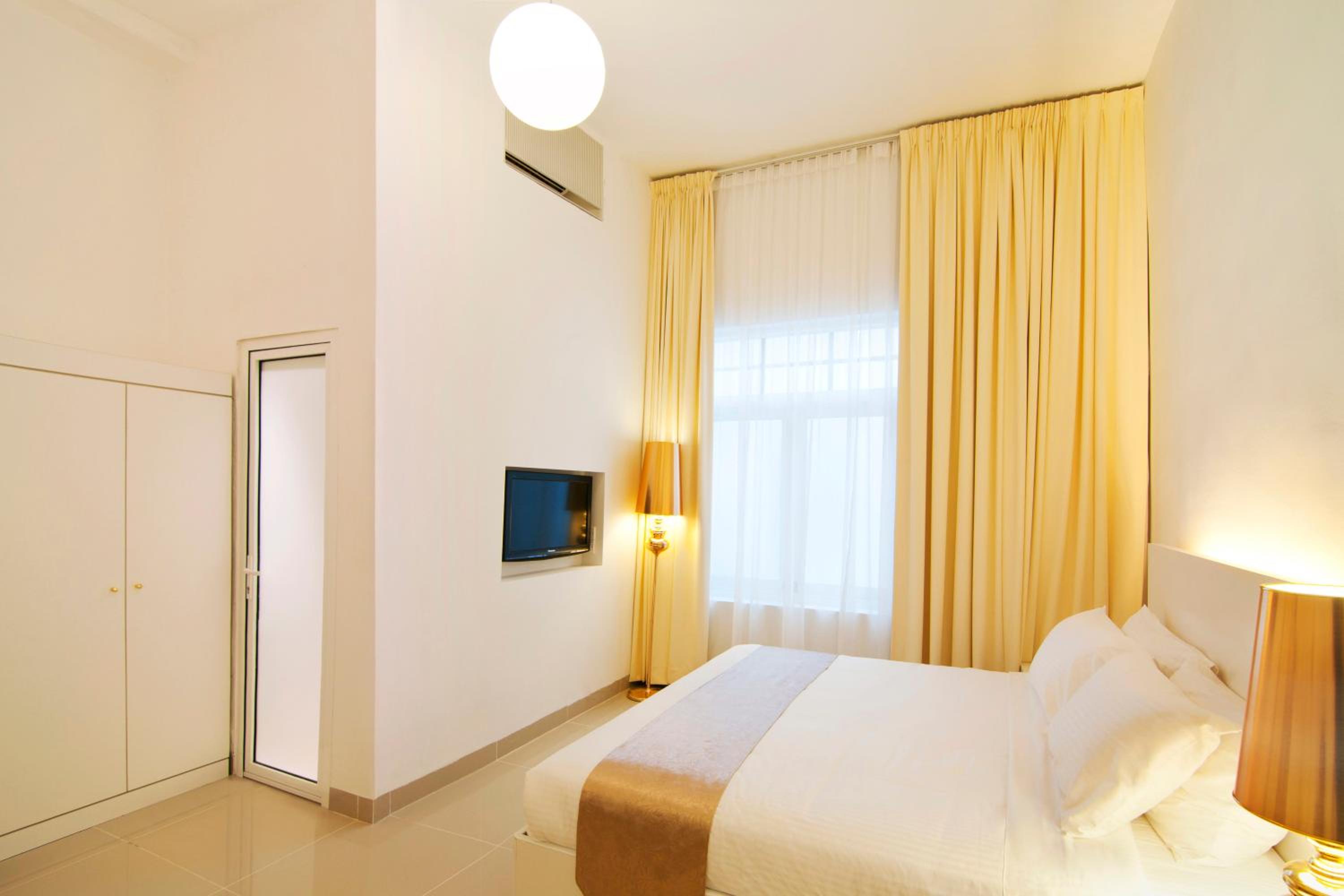 Deluxe Double Room - Photo 2