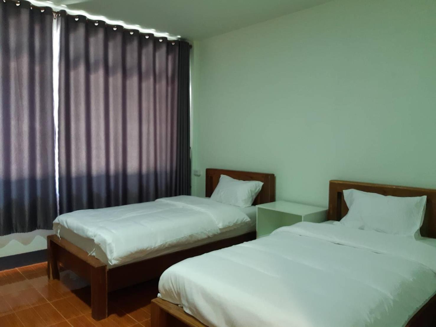 Twin Room - Photo 1