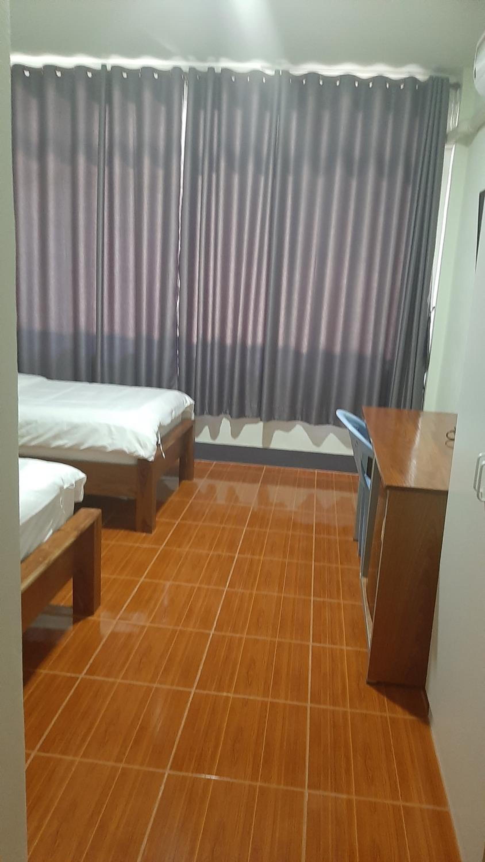 Twin Room - Photo 3